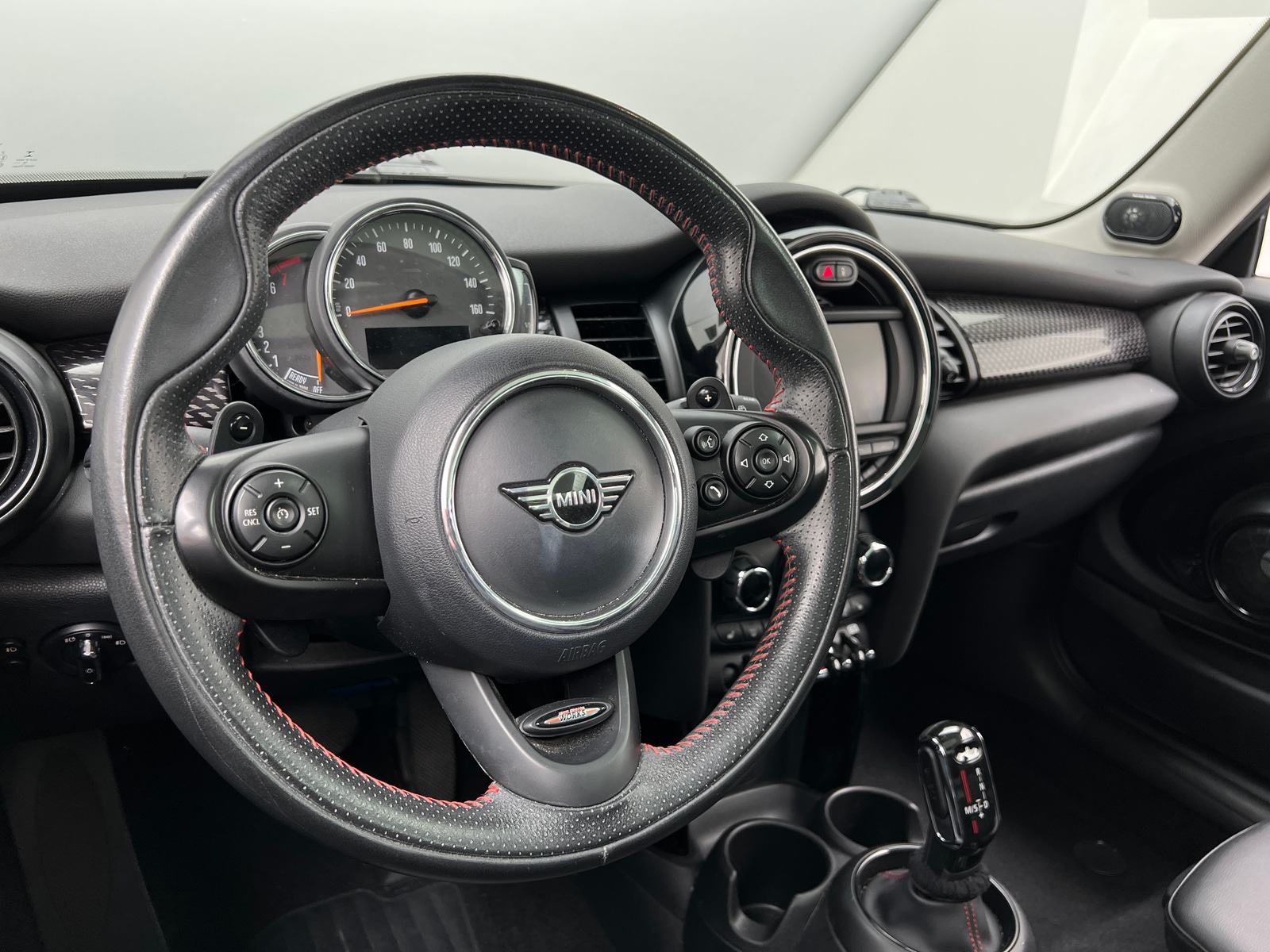 Thumbnail: 2020 MINI Cooper Hardtop - 4