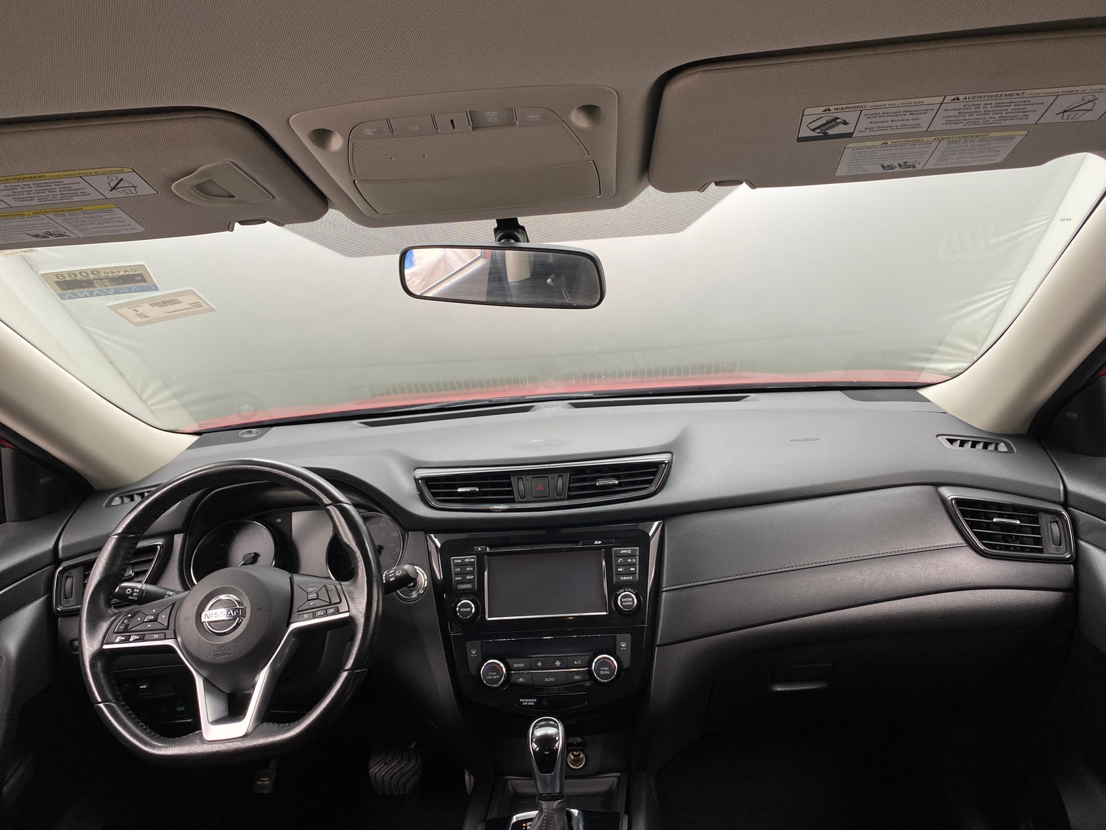 Thumbnail: 2017 Nissan Rogue - 3
