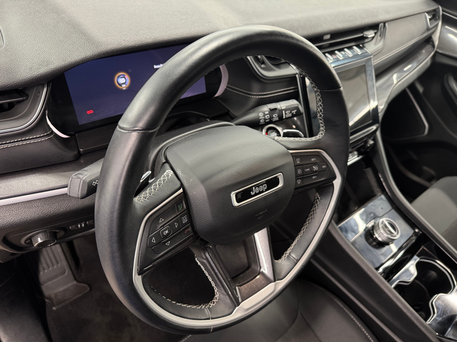 Thumbnail: 2021 Jeep Grand Cherokee L - 3