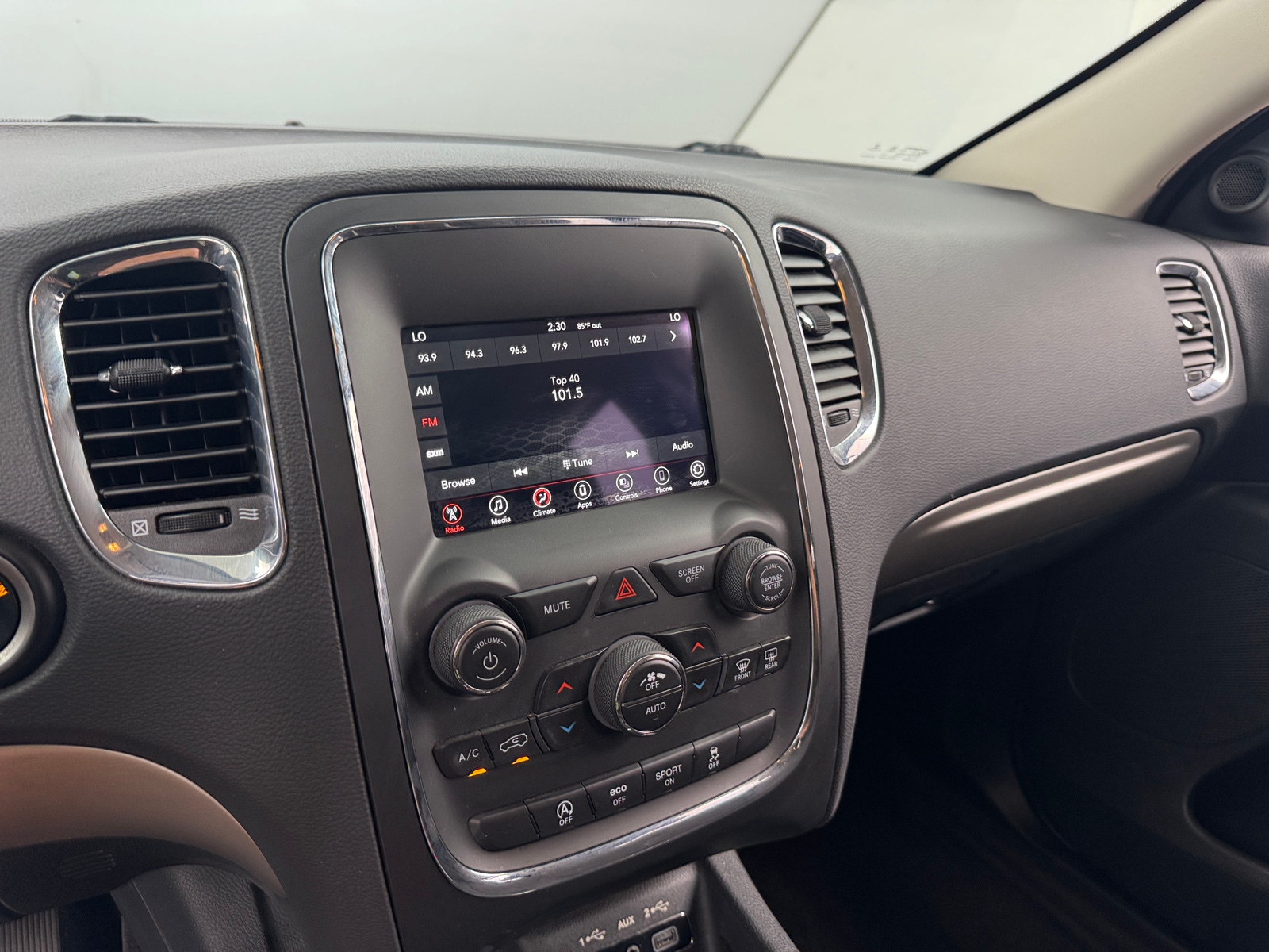 Thumbnail: 2018 Dodge Durango - 4