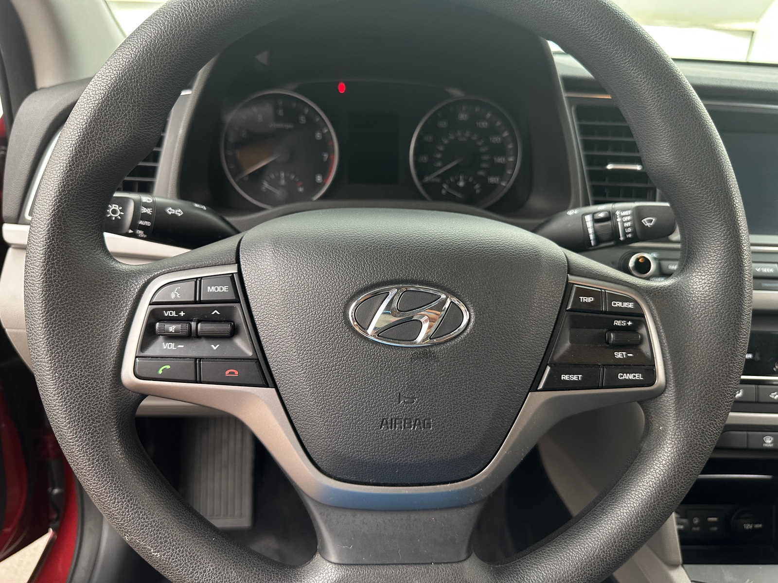 Thumbnail: 2017 Hyundai Elantra - 5
