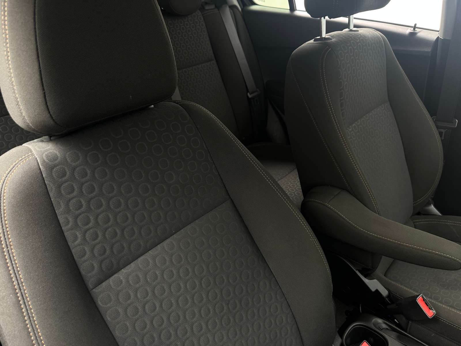 Thumbnail: 2021 Chevrolet Trax - 2