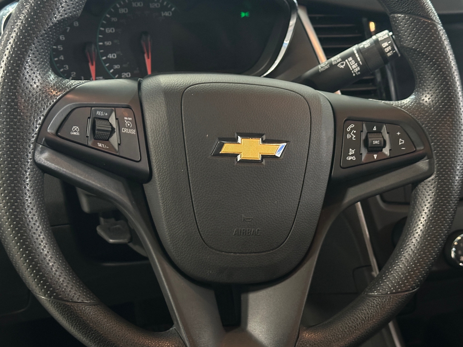 Thumbnail: 2021 Chevrolet Trax - 5