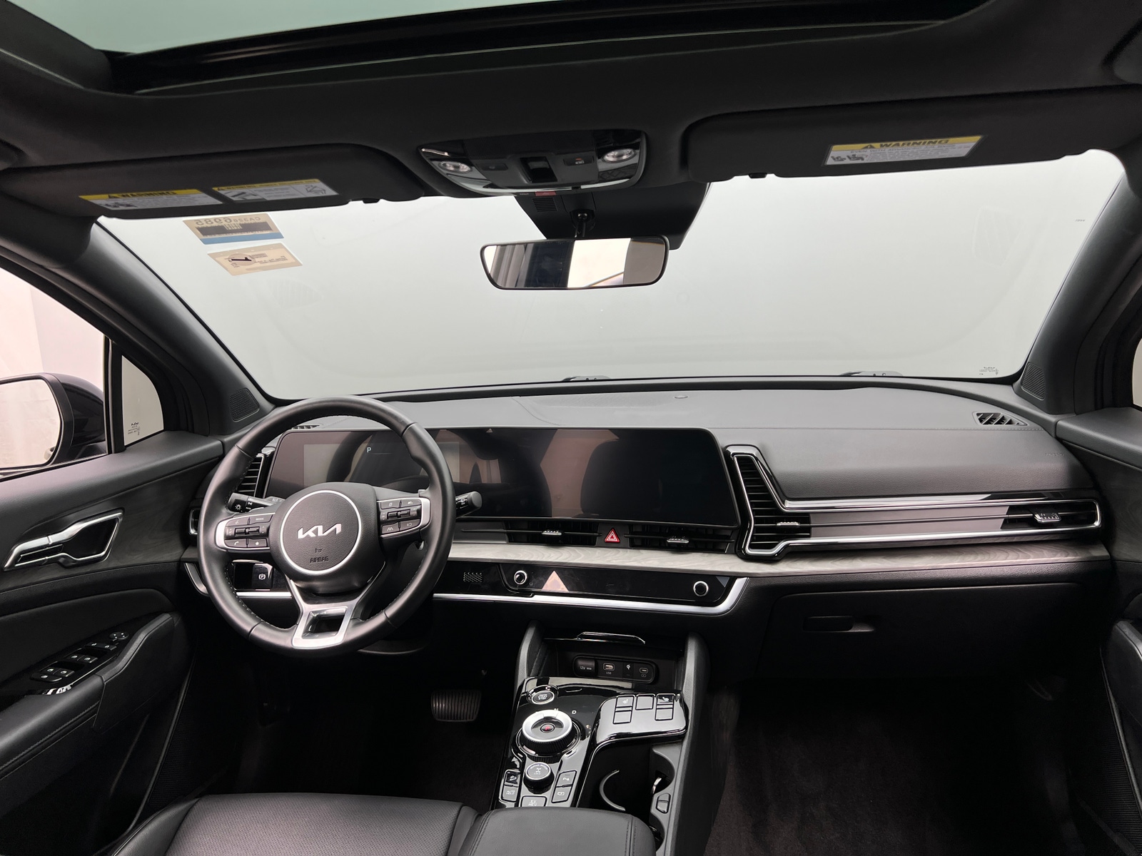 Thumbnail: 2024 Kia Sportage - 3