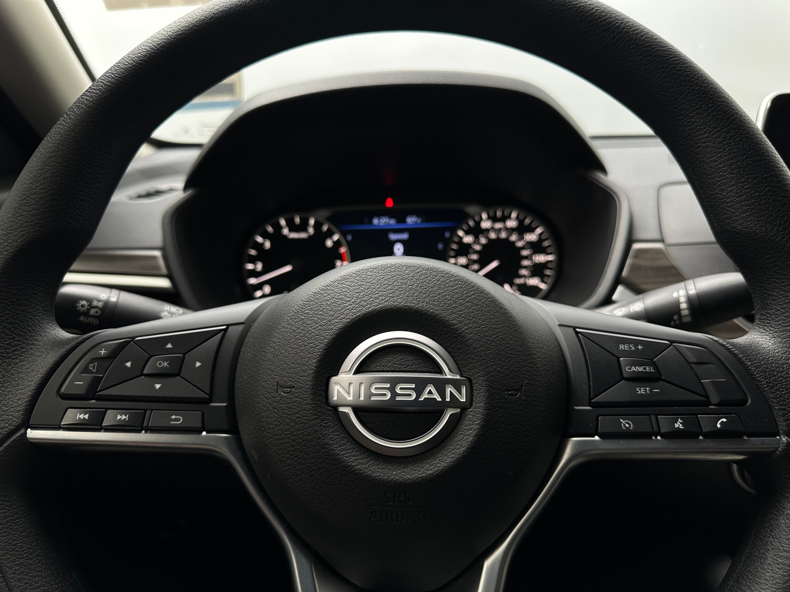 Thumbnail: 2025 Nissan Altima - 5