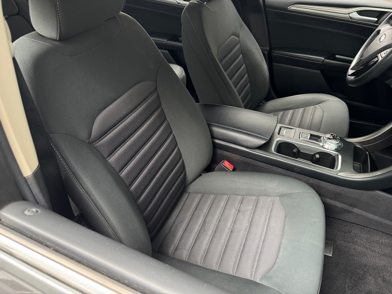 Thumbnail: 2017 Ford Fusion - 2