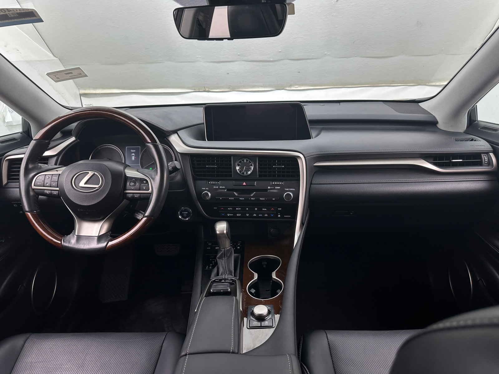 Thumbnail: 2019 Lexus RX - 3