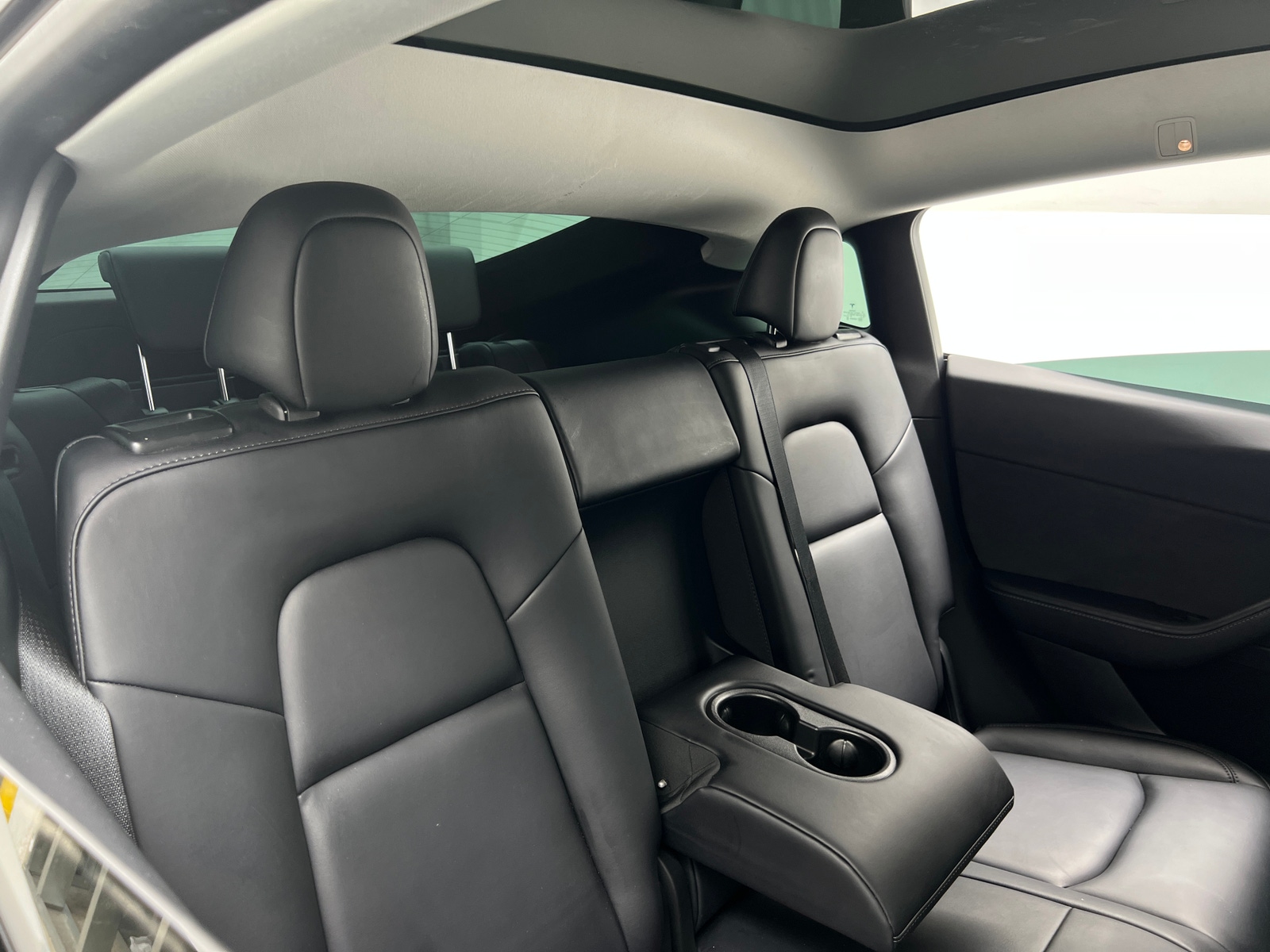 Thumbnail: 2022 Tesla Model Y - 5