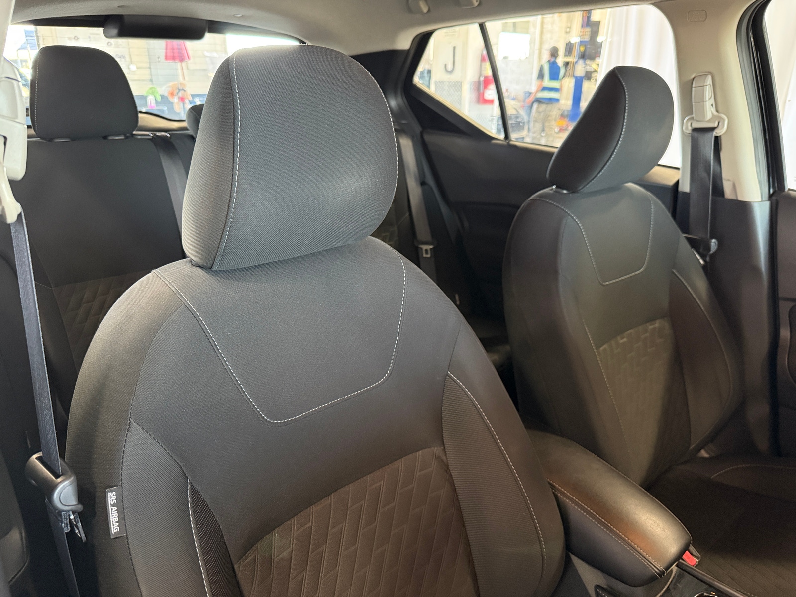 Thumbnail: 2023 Nissan Kicks - 2