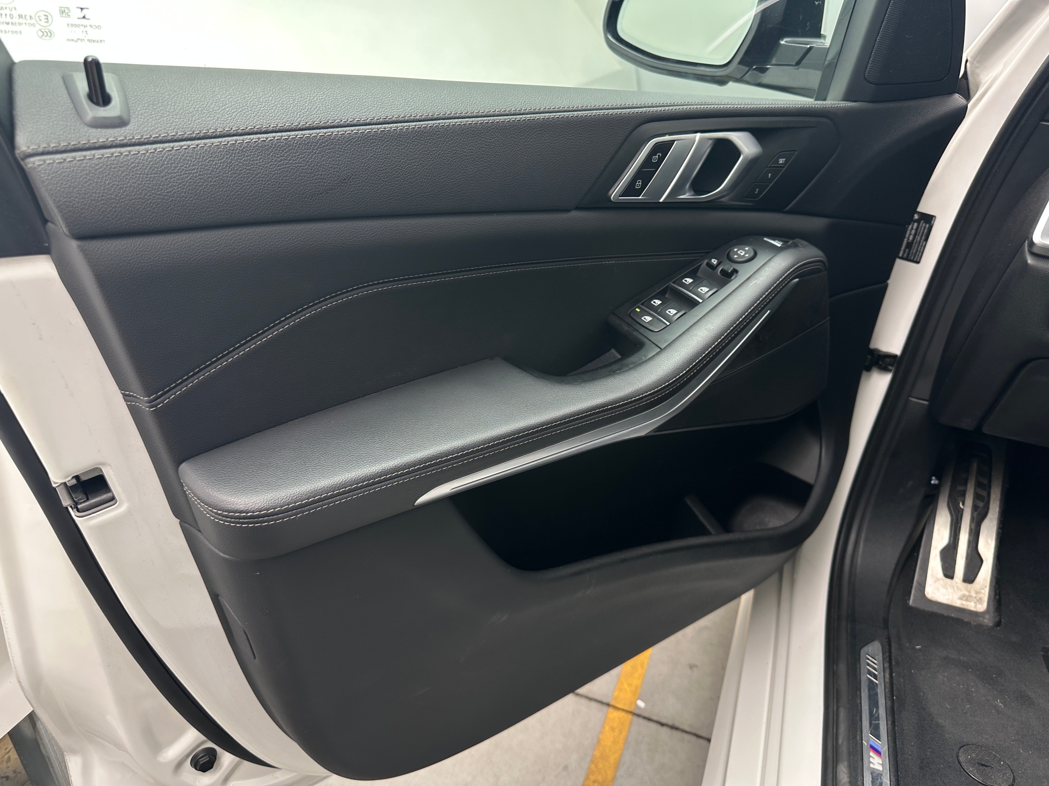 Image of 2022 BMW X5 xDrive40i