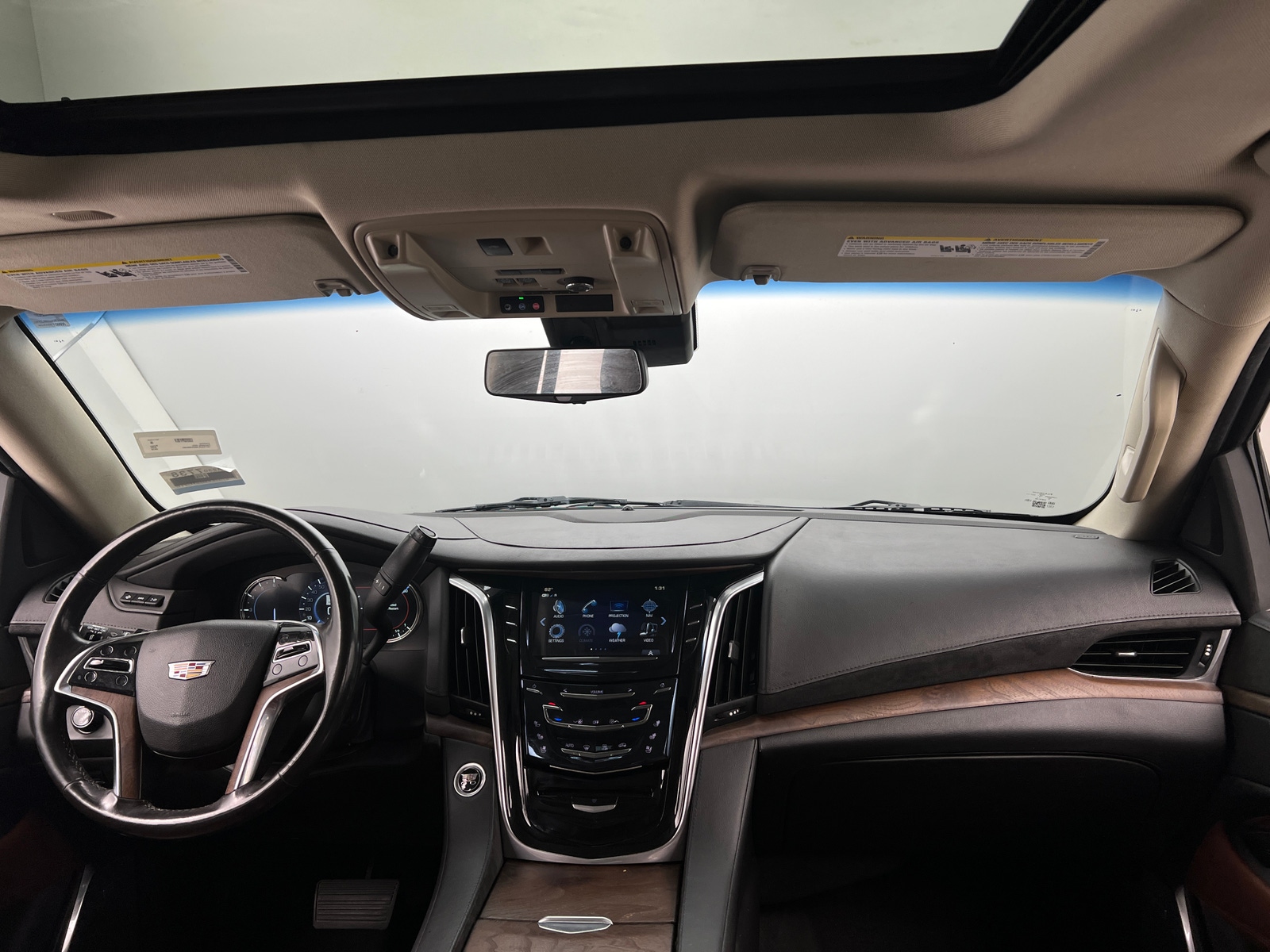Thumbnail: 2019 Cadillac Escalade - 2