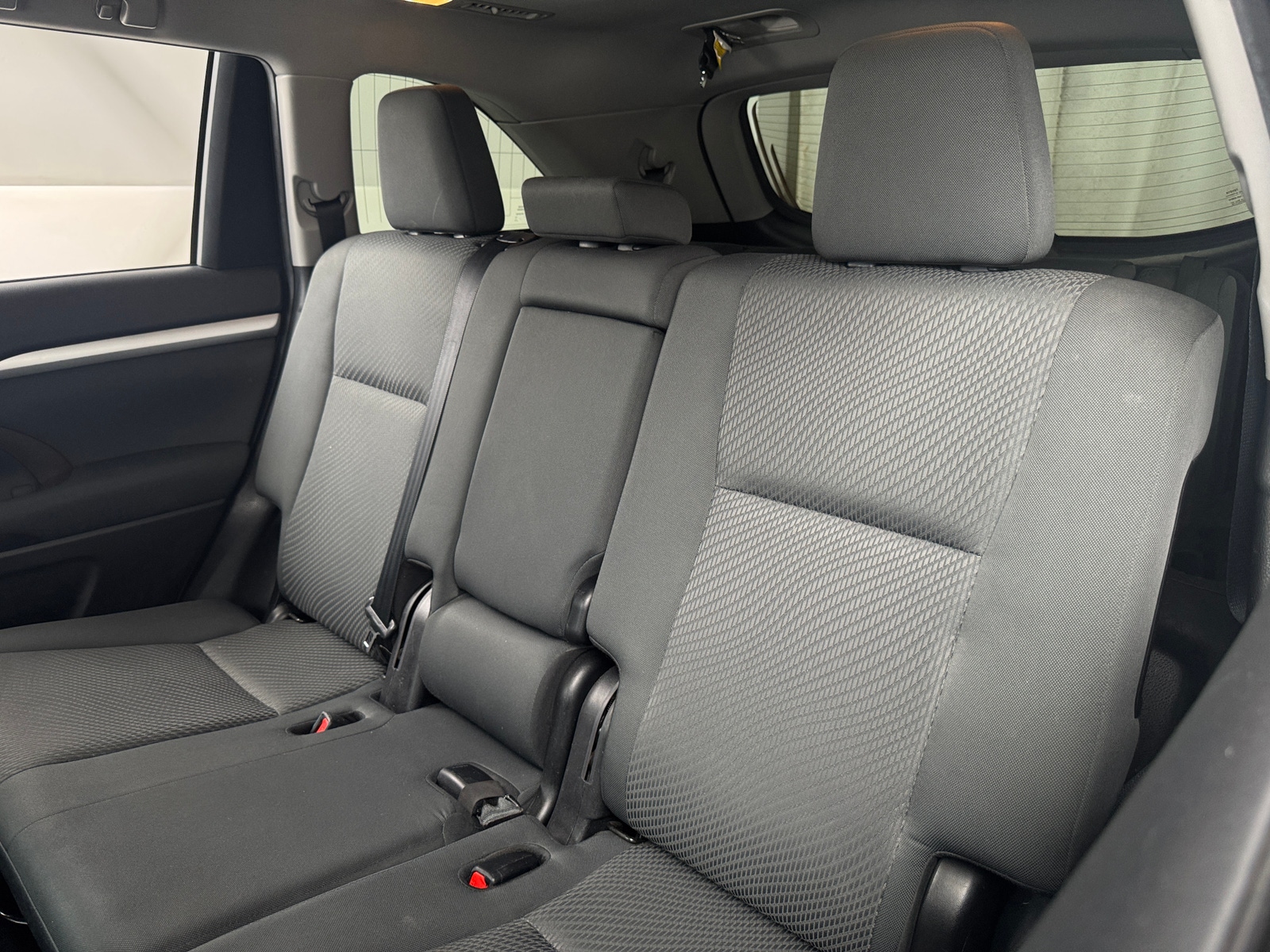 Thumbnail: 2019 Toyota Highlander - 6