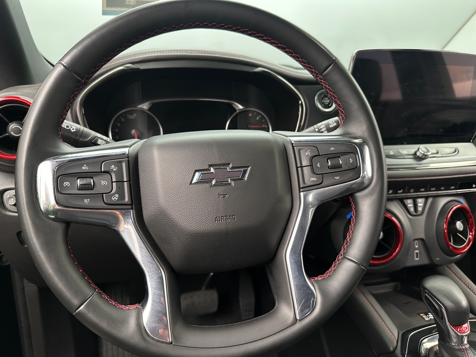 Thumbnail: 2023 Chevrolet Blazer - 4