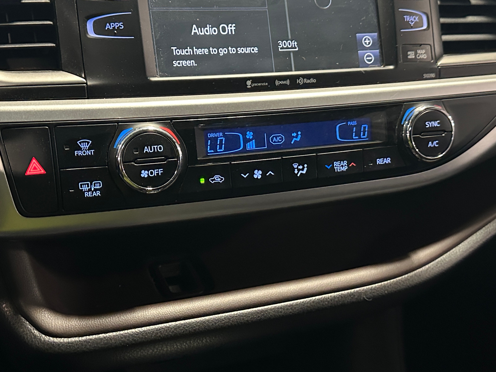 Thumbnail: 2019 Toyota Highlander - 3