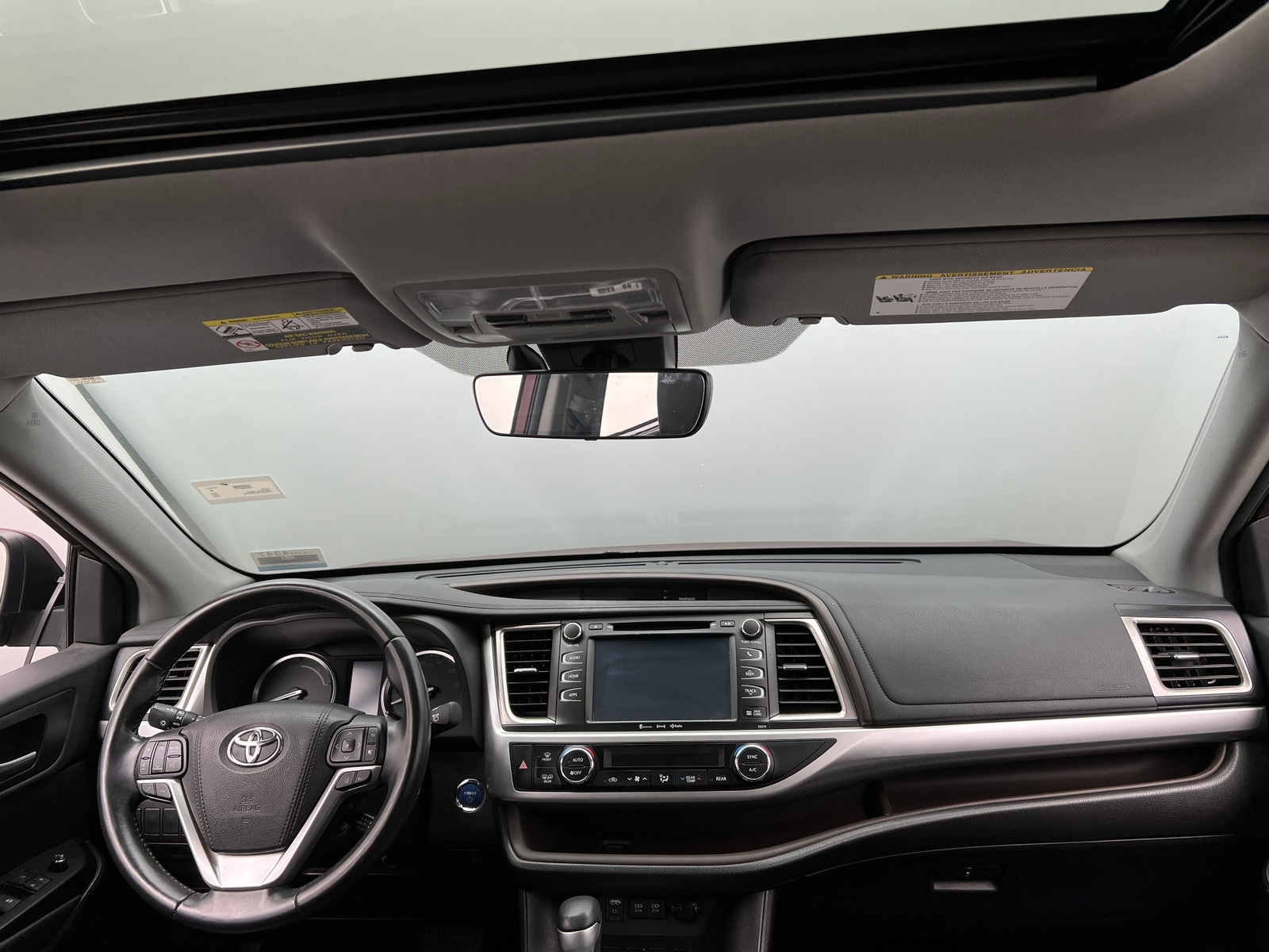 Thumbnail: 2018 Toyota Highlander - 2