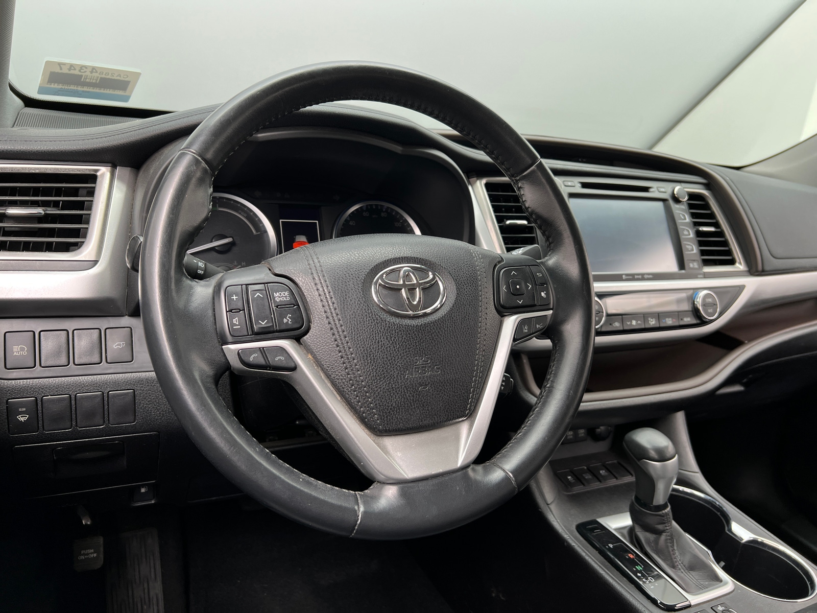 Thumbnail: 2018 Toyota Highlander - 4