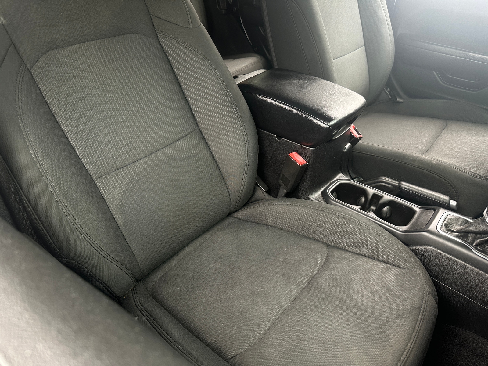 Thumbnail: 2019 Jeep Wrangler - 2