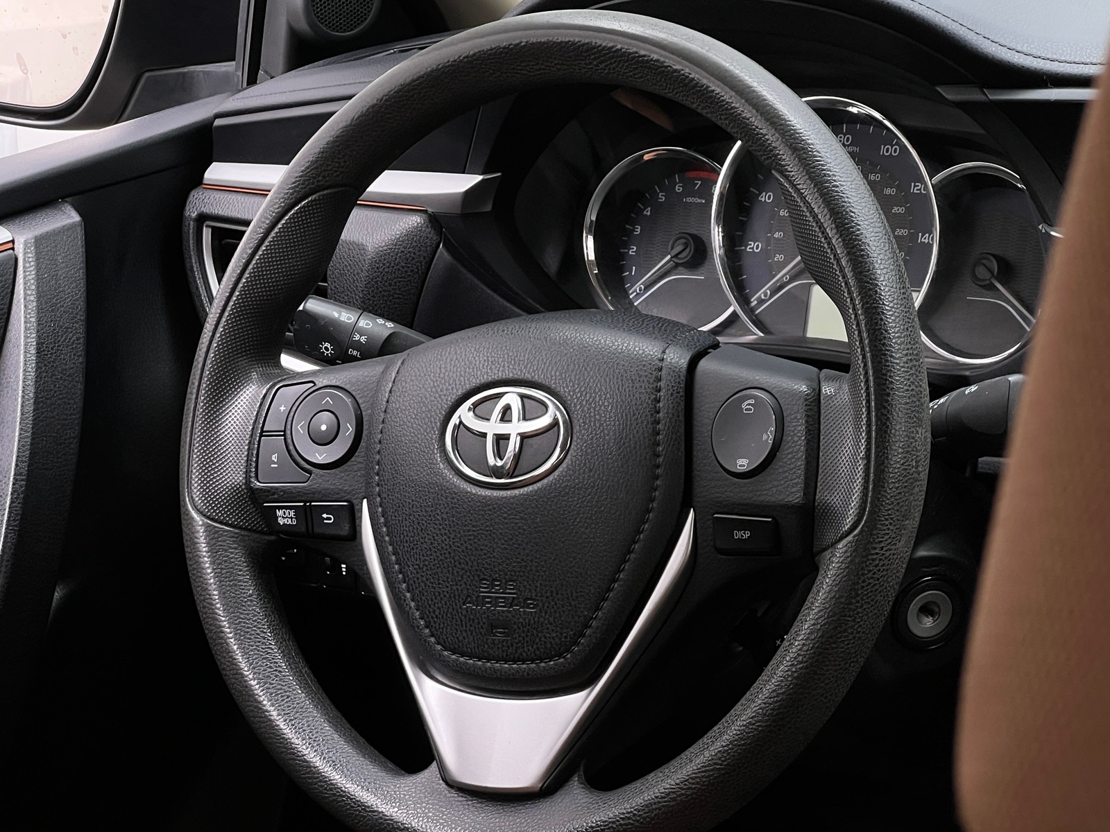 Thumbnail: 2015 Toyota Corolla - 5
