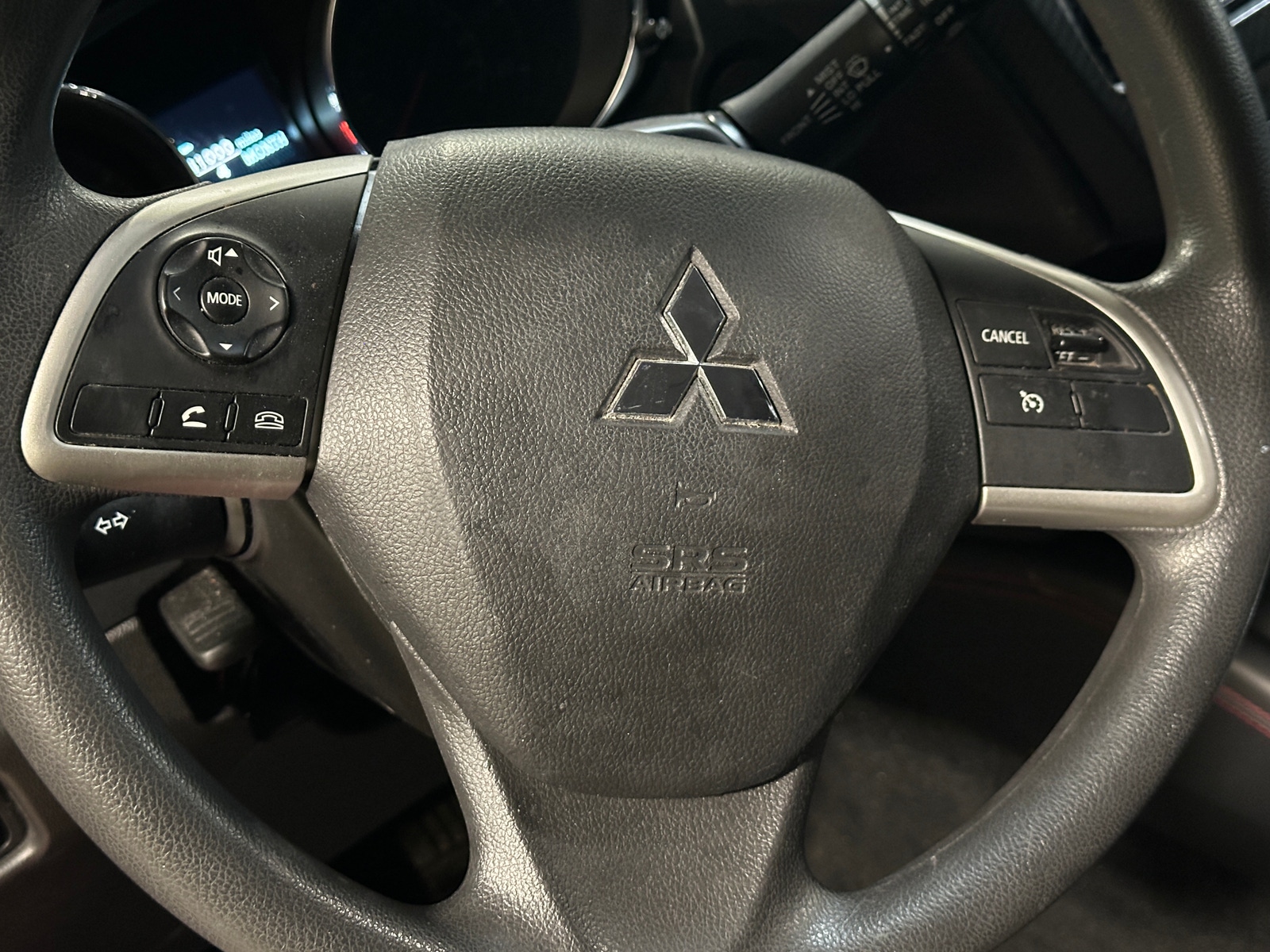 Thumbnail: 2018 Mitsubishi Outlander Sport - 4