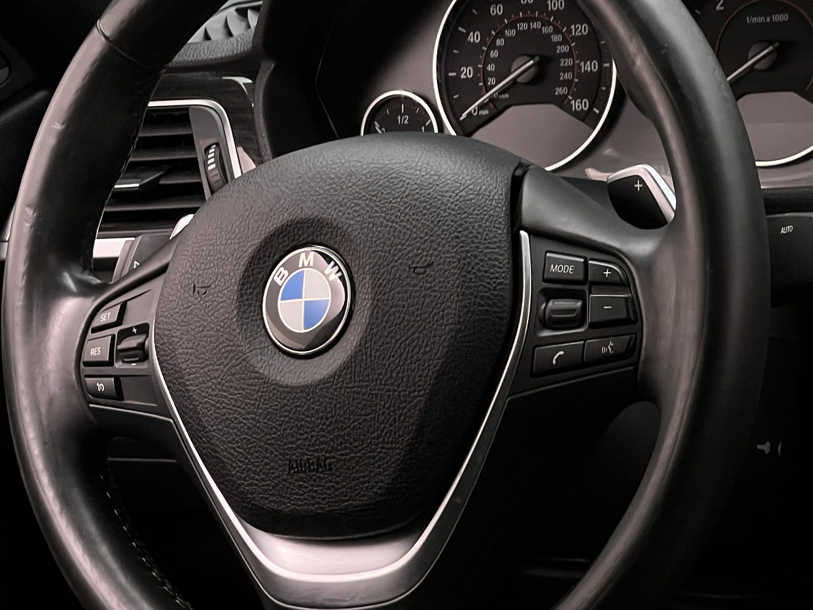 Thumbnail: 2018 BMW 4 Series - 4