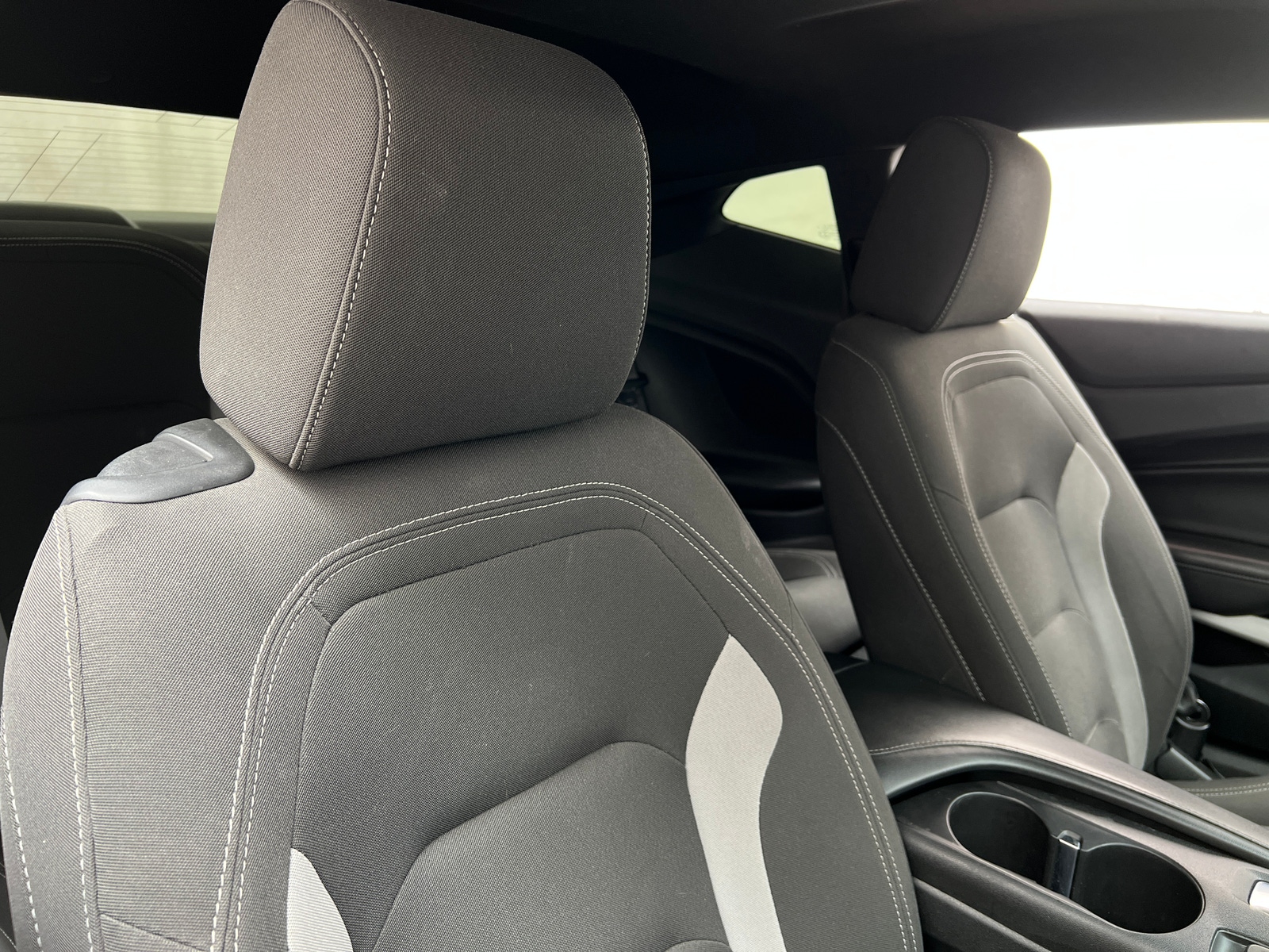 Thumbnail: 2019 Chevrolet Camaro - 2