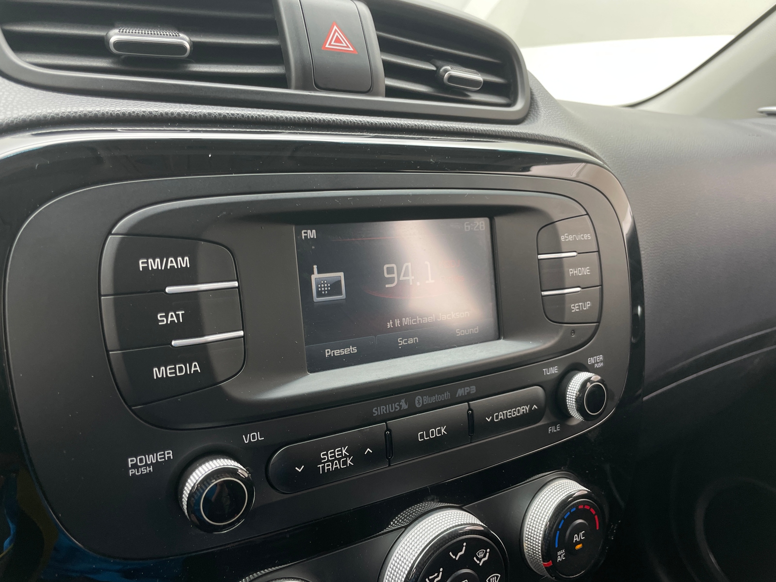 Thumbnail: 2014 Kia Soul - 4