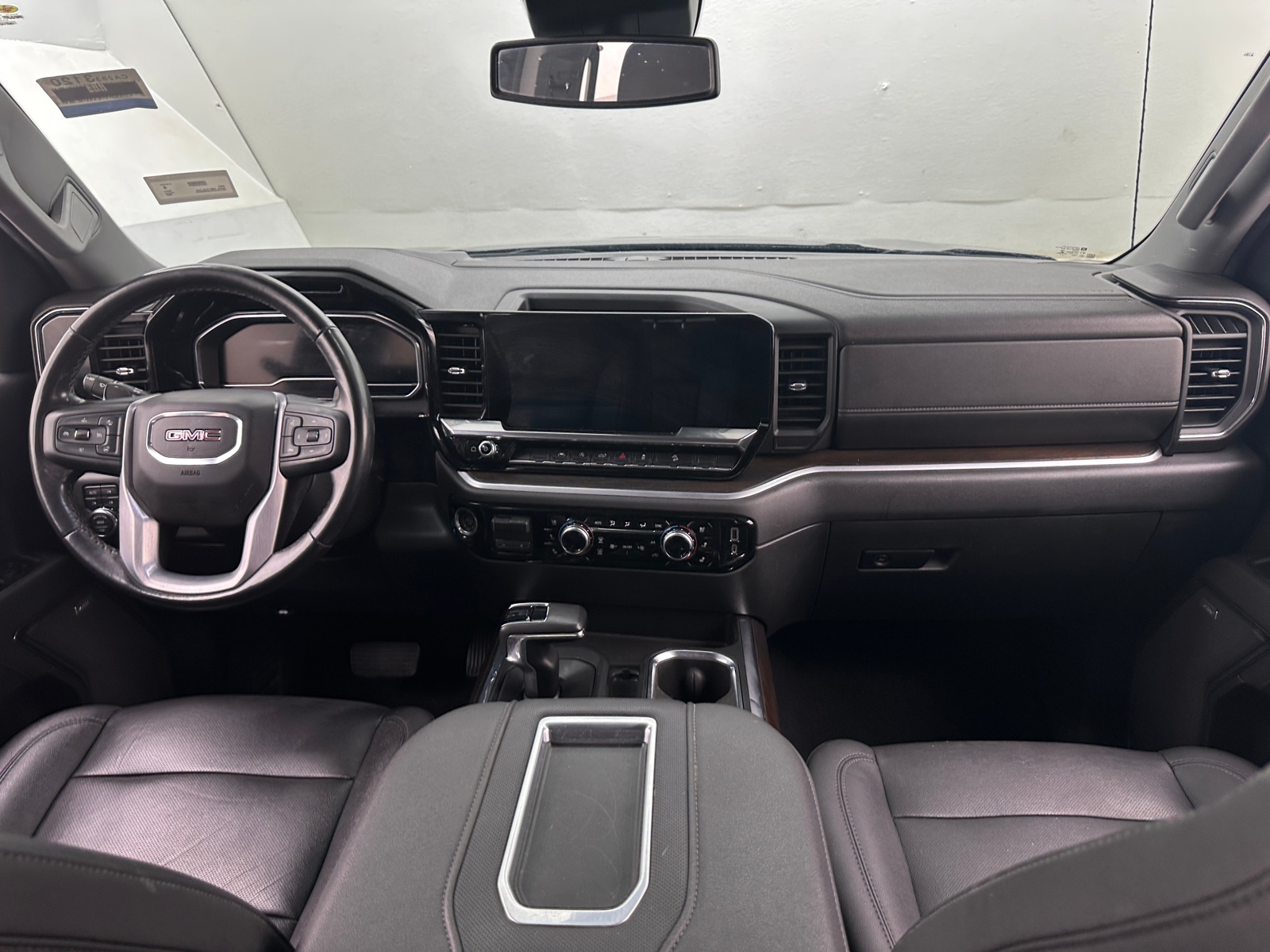 Thumbnail: 2022 GMC Sierra 1500 - 2