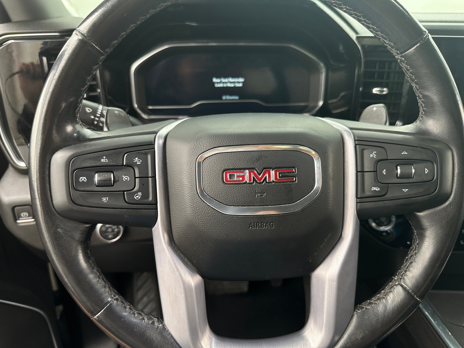 Thumbnail: 2022 GMC Sierra 1500 - 4