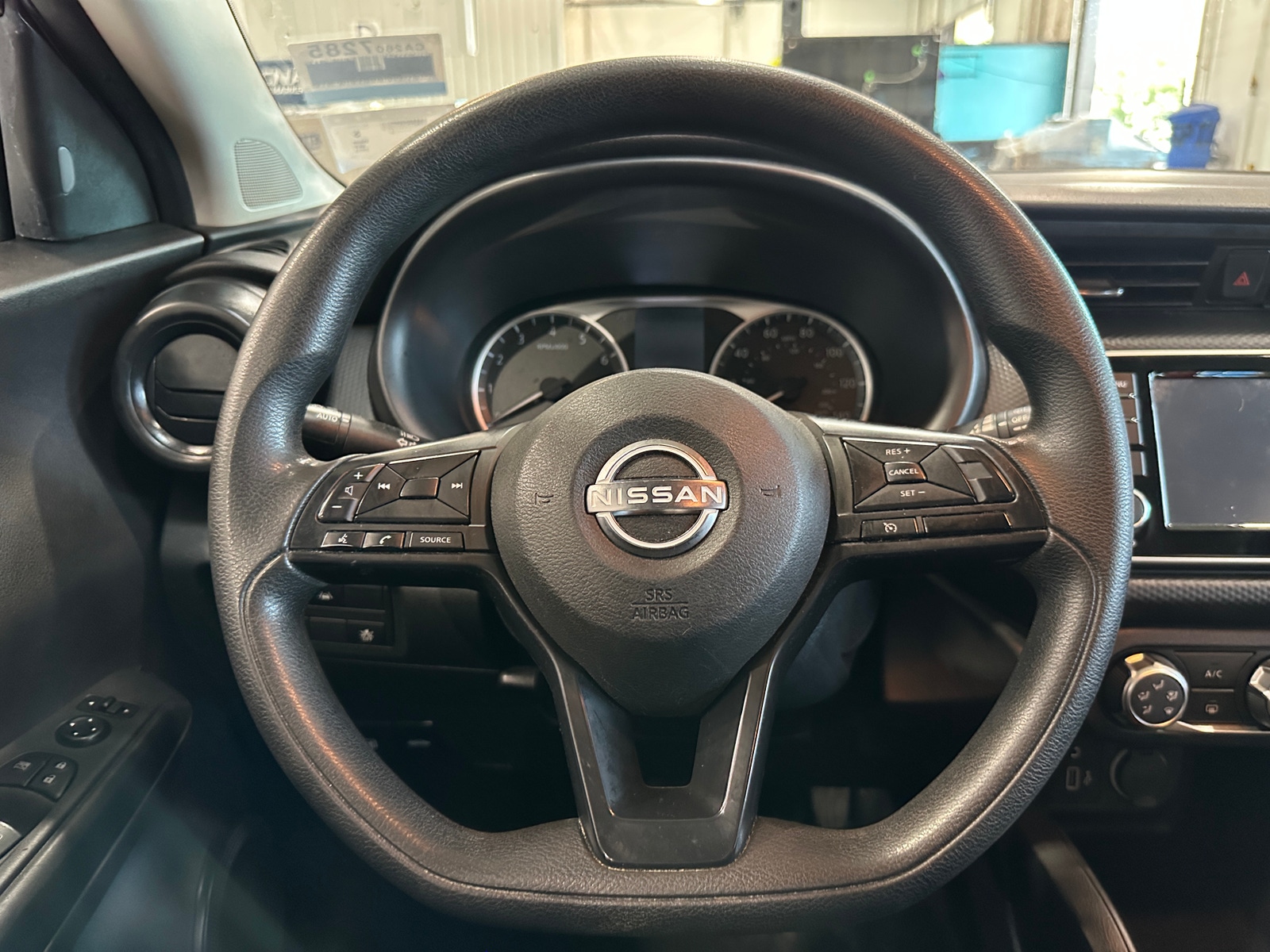 Thumbnail: 2024 Nissan Kicks - 5