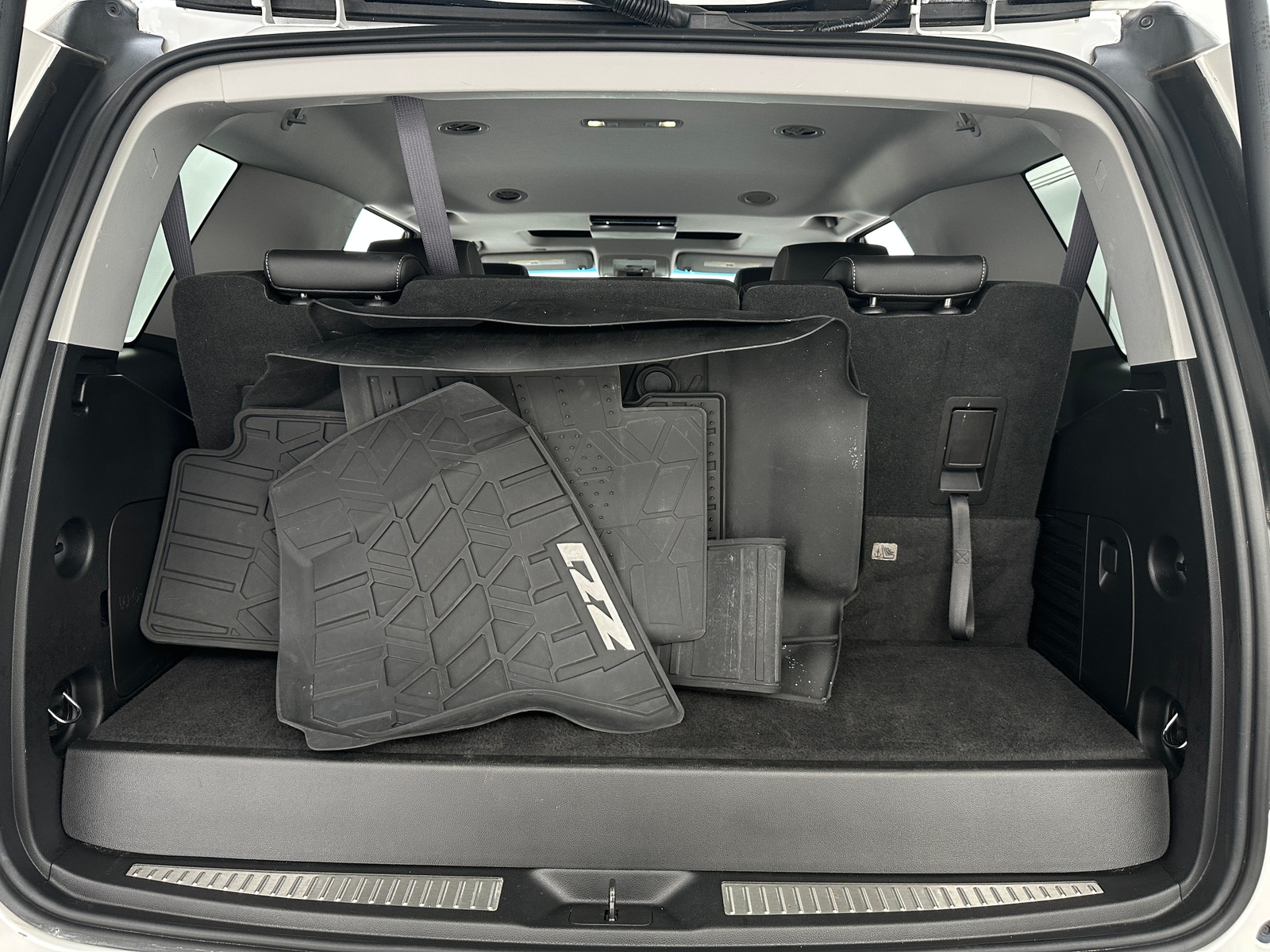 Thumbnail: 2016 Chevrolet Tahoe - 6