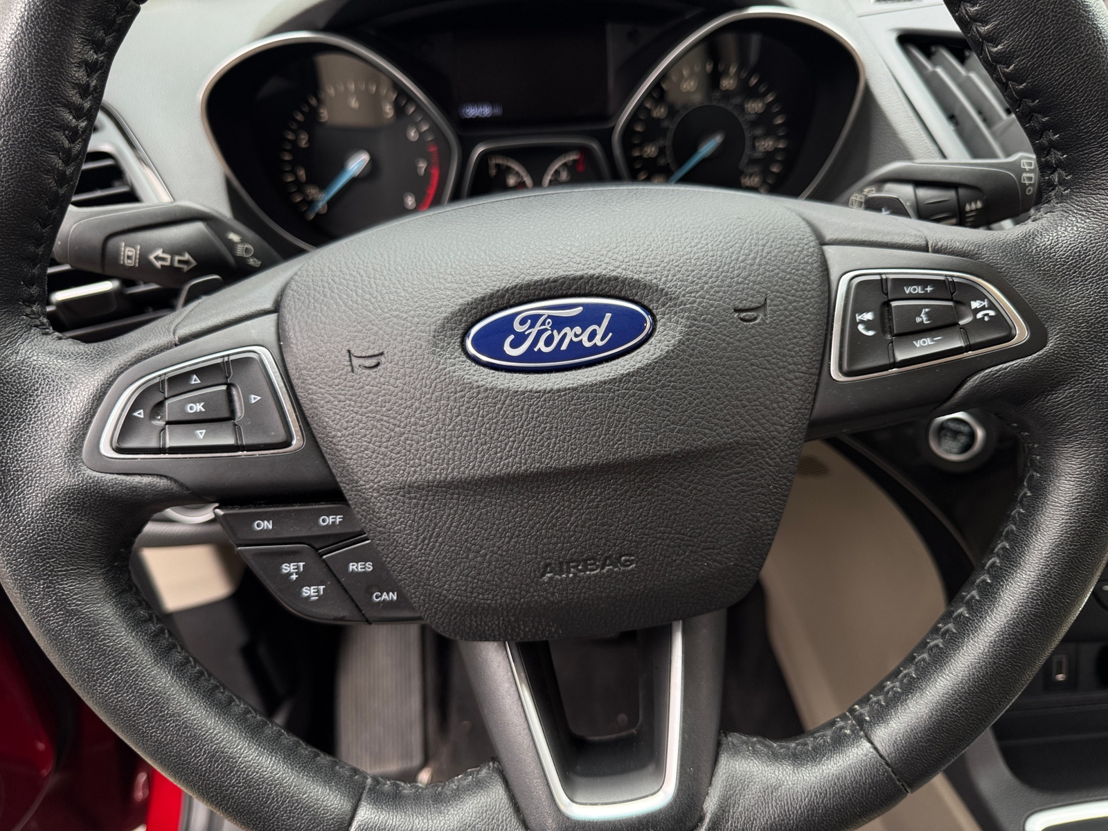 Thumbnail: 2017 Ford Escape - 4