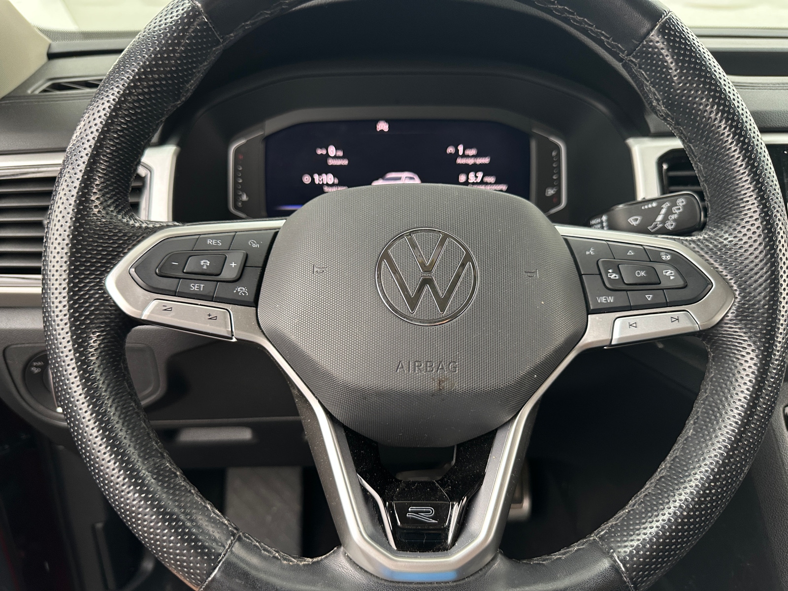 Thumbnail: 2022 Volkswagen Atlas - 4