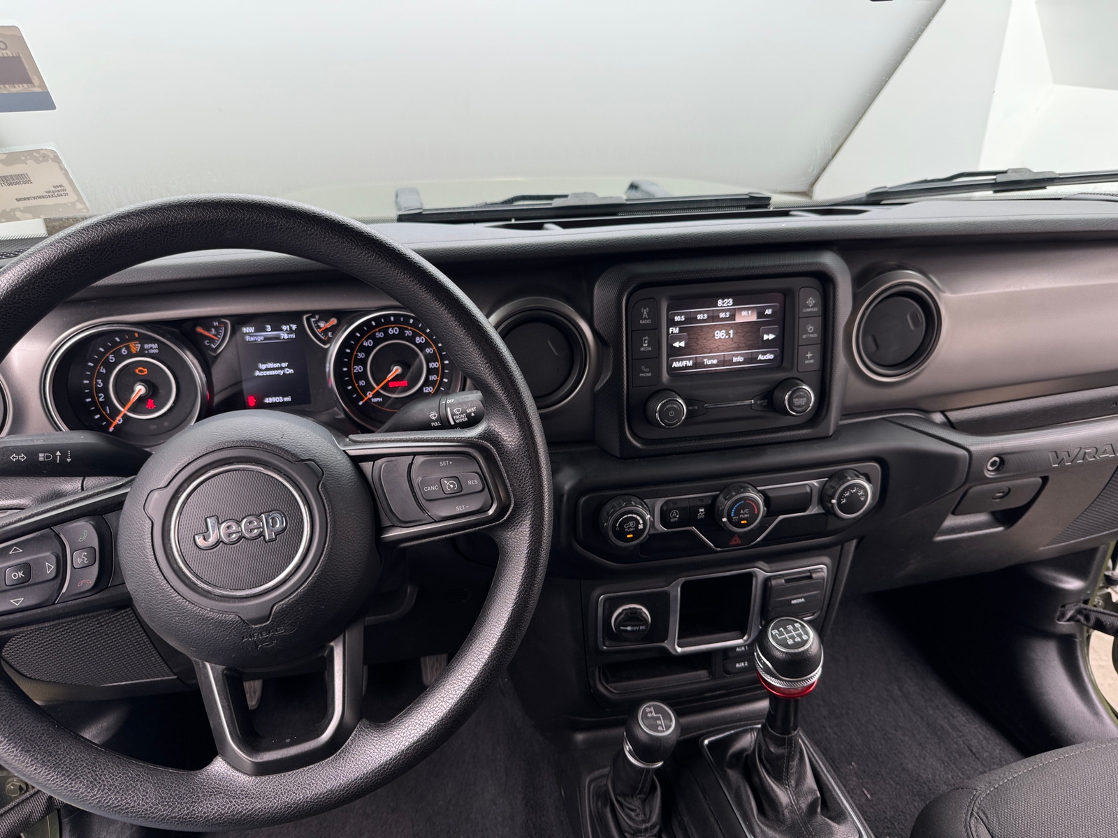 Thumbnail: 2021 Jeep Wrangler - 3