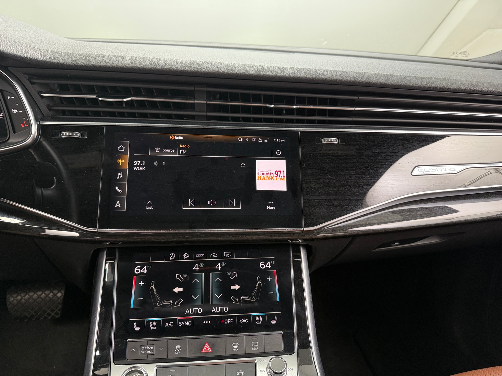 Thumbnail: 2021 Audi Q7 - 3