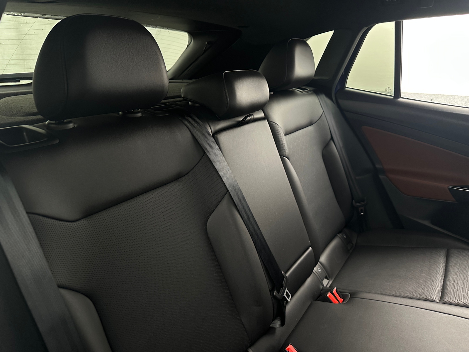 Thumbnail: 2021 Volkswagen ID.4 - 5