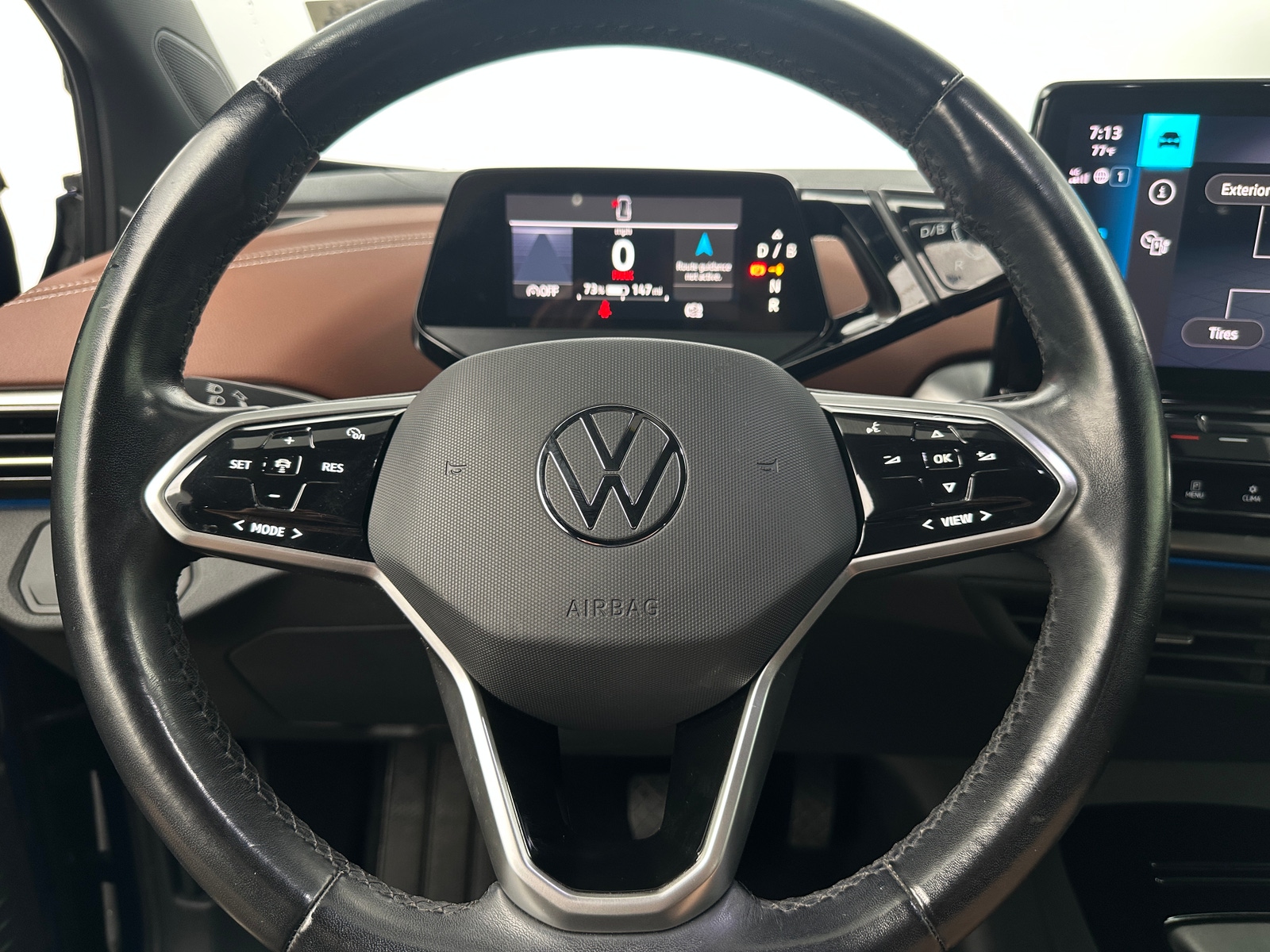 Thumbnail: 2021 Volkswagen ID.4 - 4