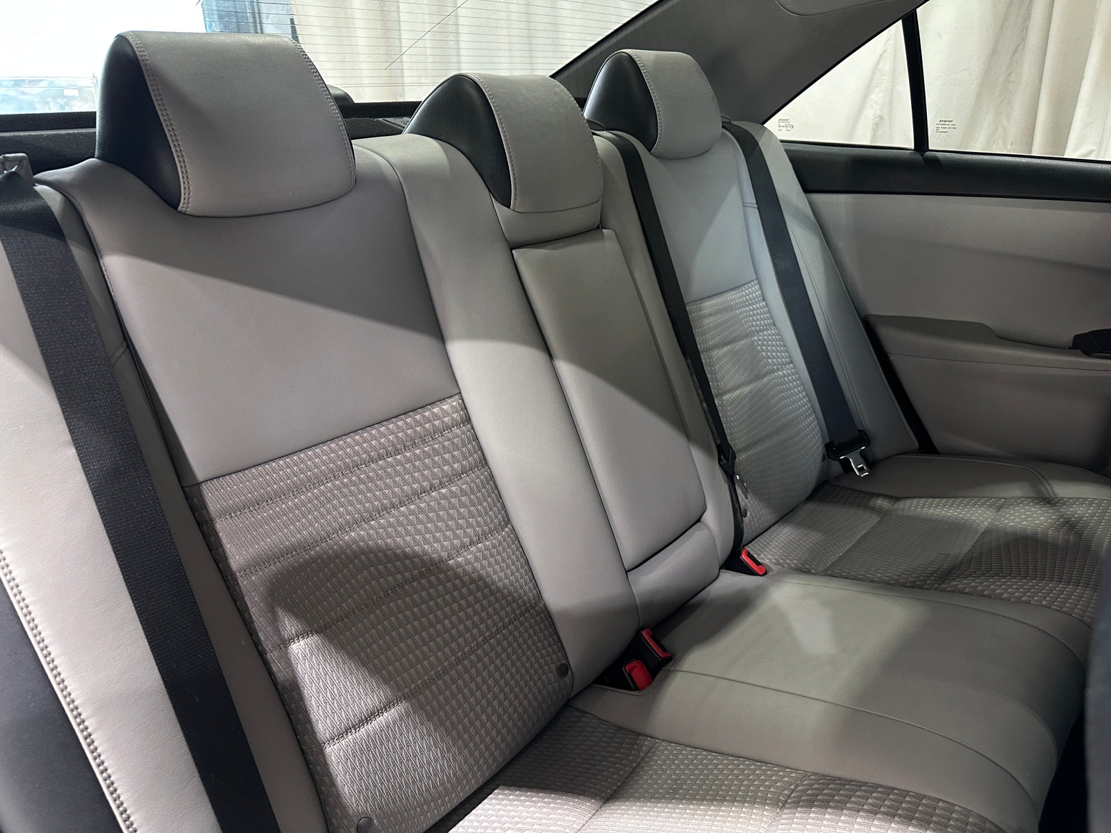 Thumbnail: 2015 Toyota Camry - 6