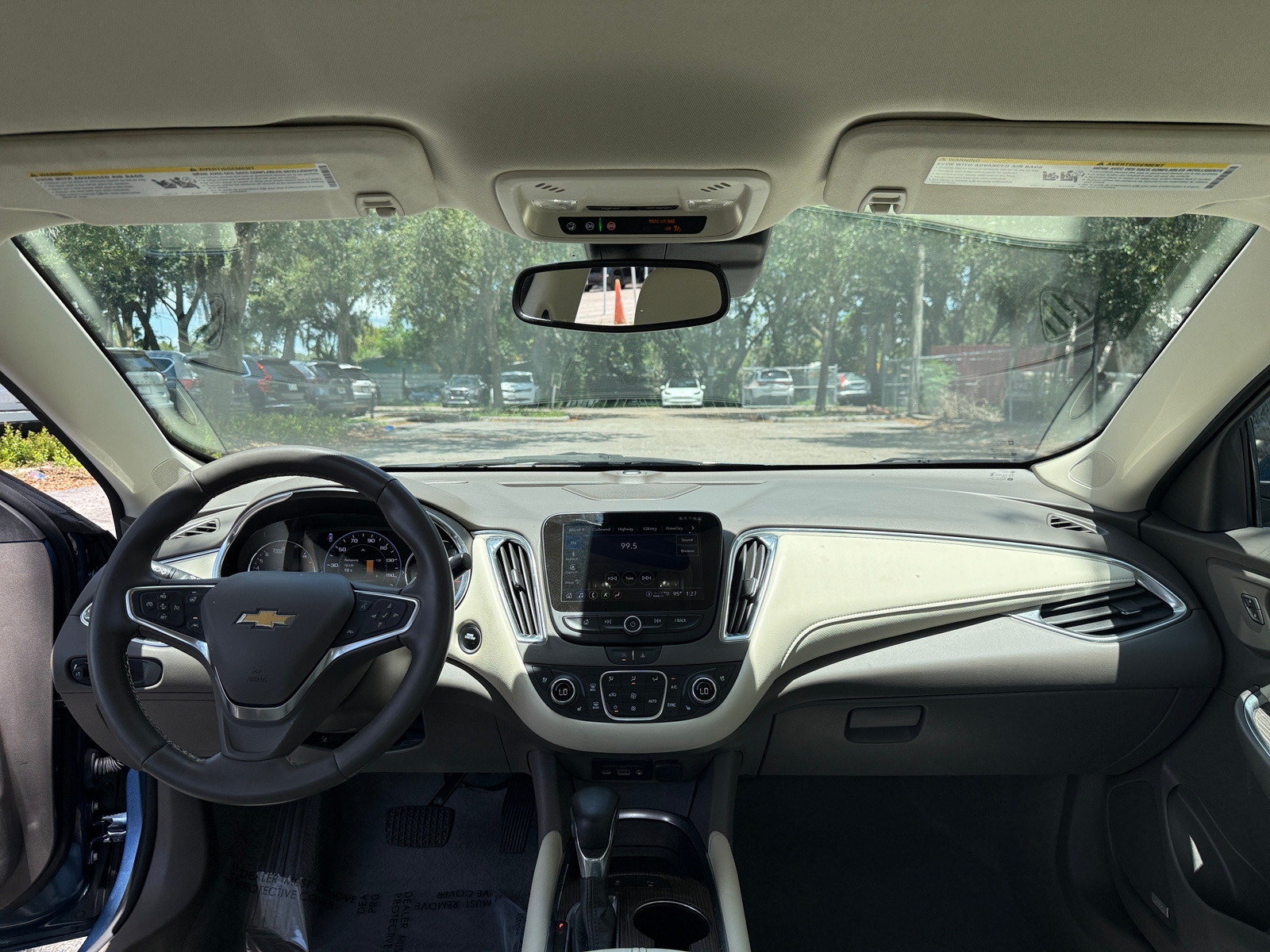 Thumbnail: 2024 Chevrolet Malibu - 3