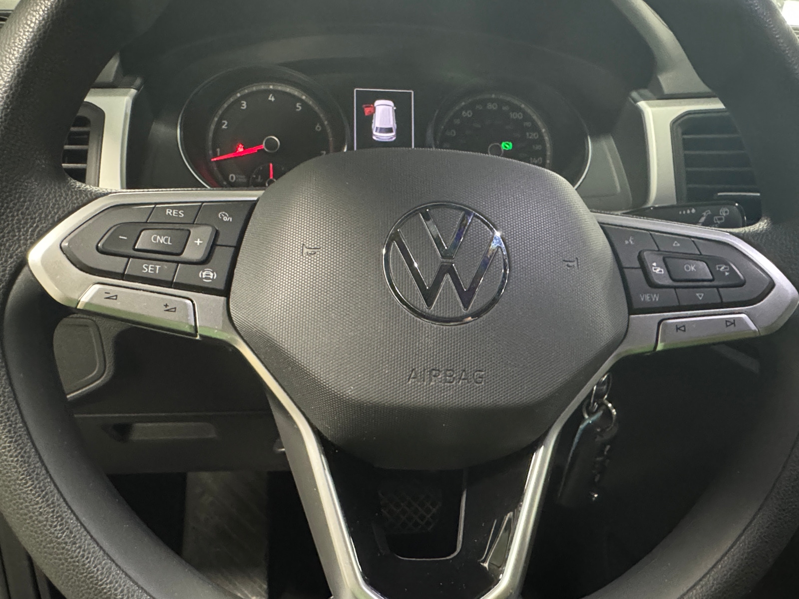 Thumbnail: 2021 Volkswagen Atlas - 5