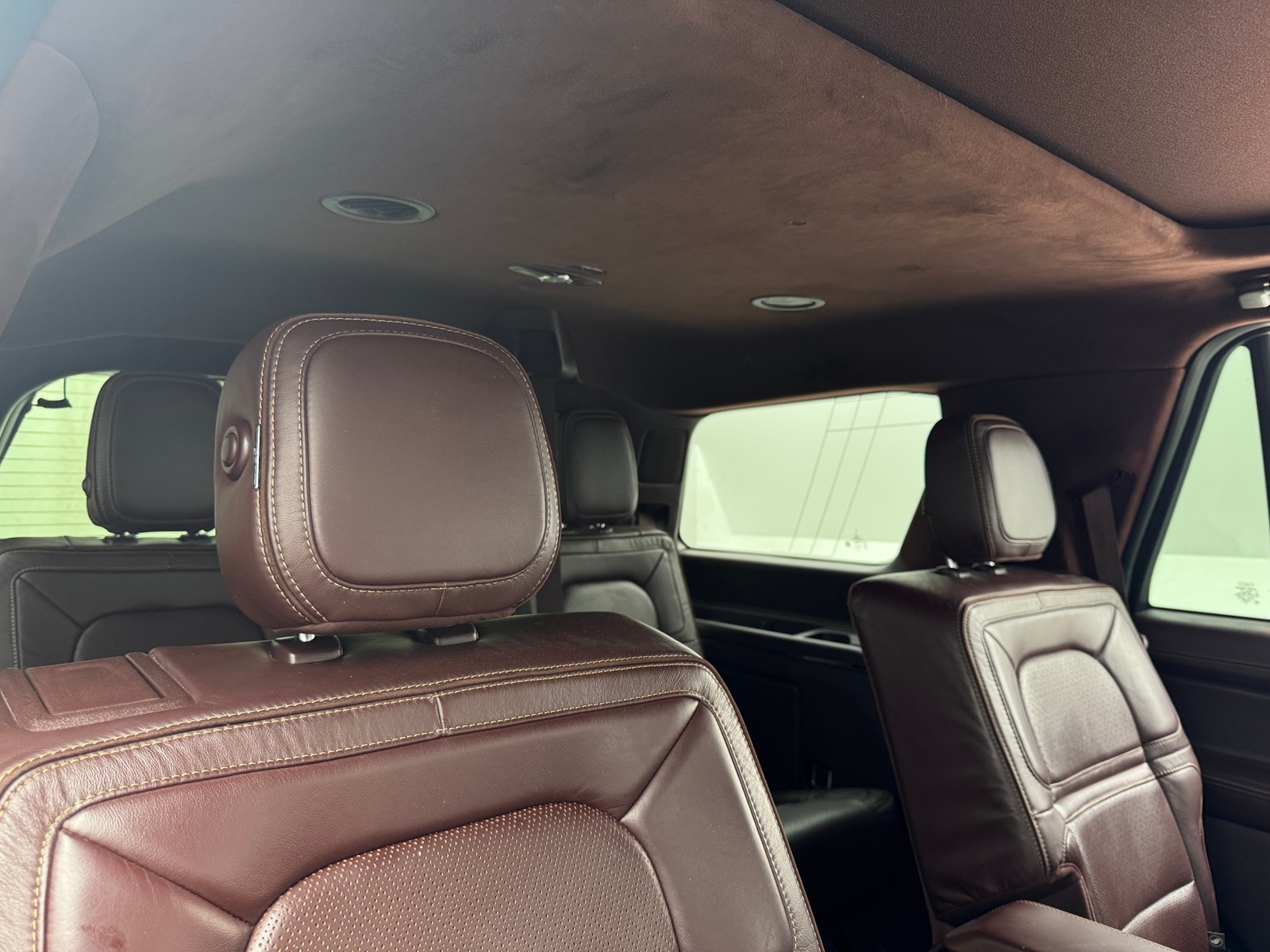 Thumbnail: 2019 Lincoln Navigator - 6