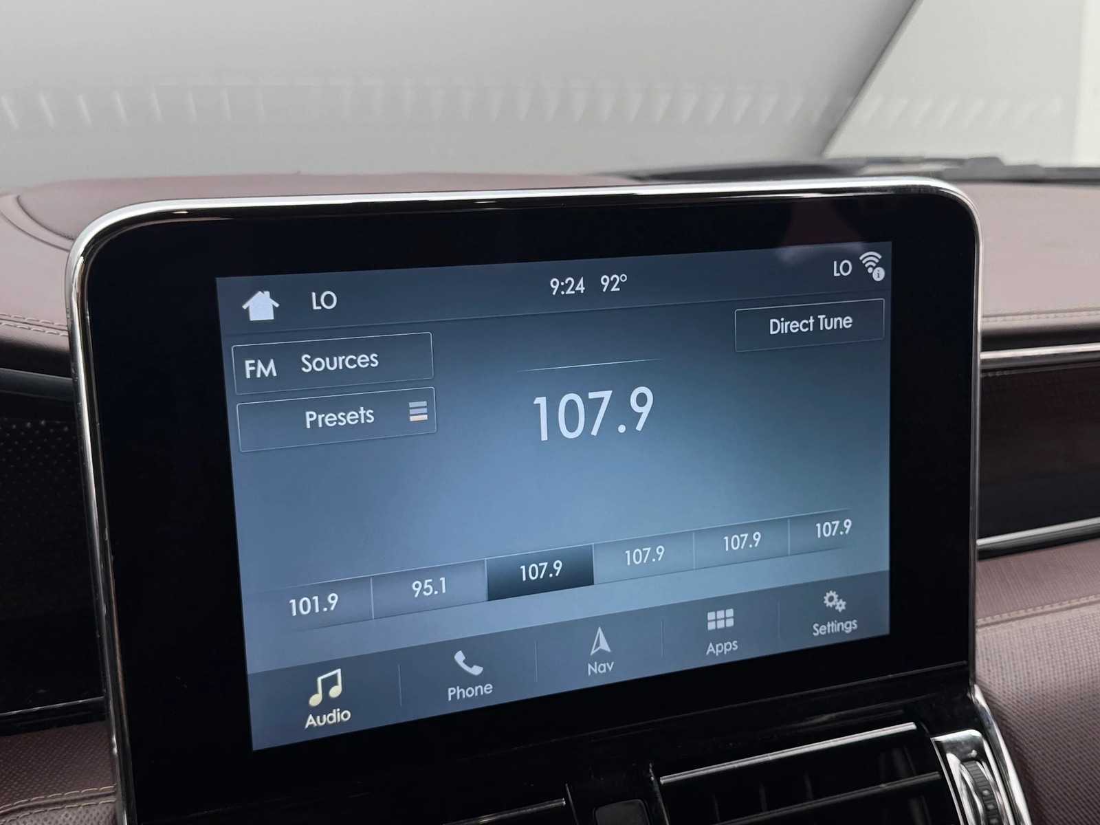 Thumbnail: 2019 Lincoln Navigator - 4