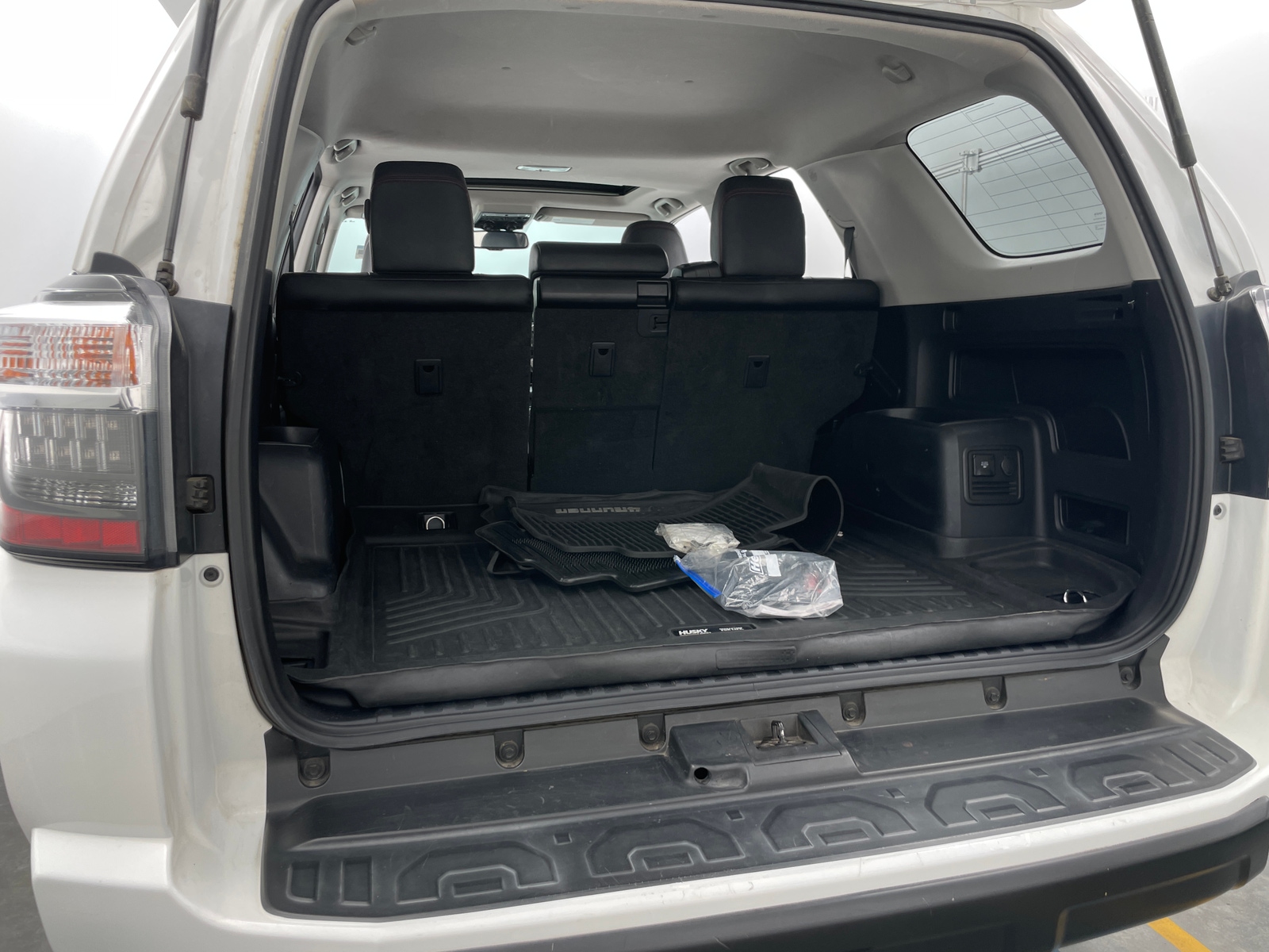 Thumbnail: 2019 Toyota 4Runner - 6