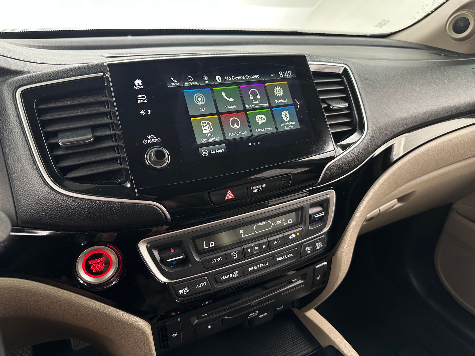 Thumbnail: 2020 Honda Pilot - 3