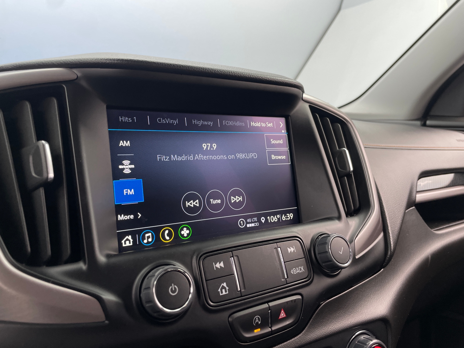 Thumbnail: 2024 GMC Terrain - 3