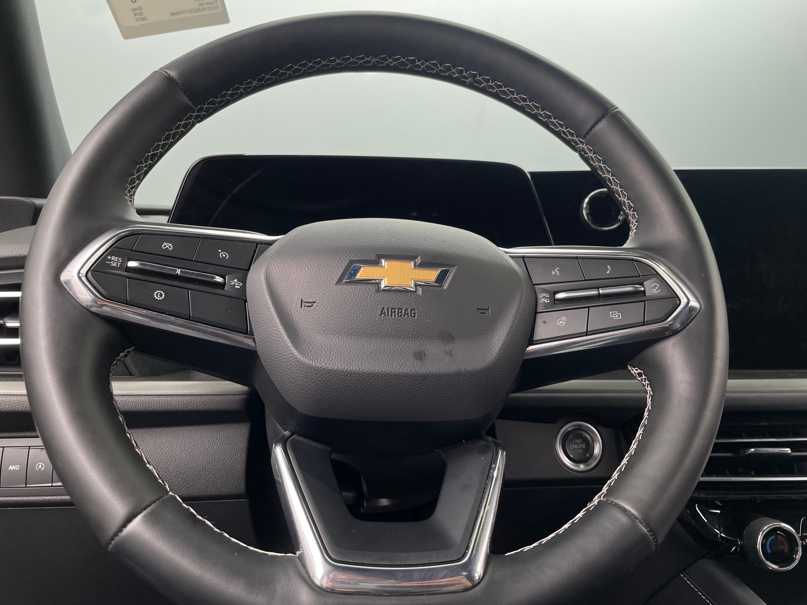Thumbnail: 2025 Chevrolet Traverse - 5
