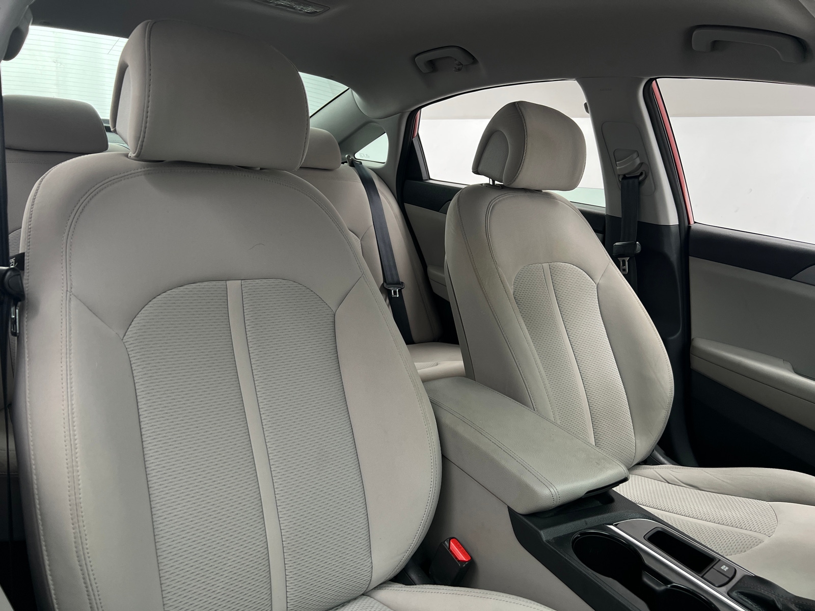 Thumbnail: 2015 Hyundai Sonata - 2