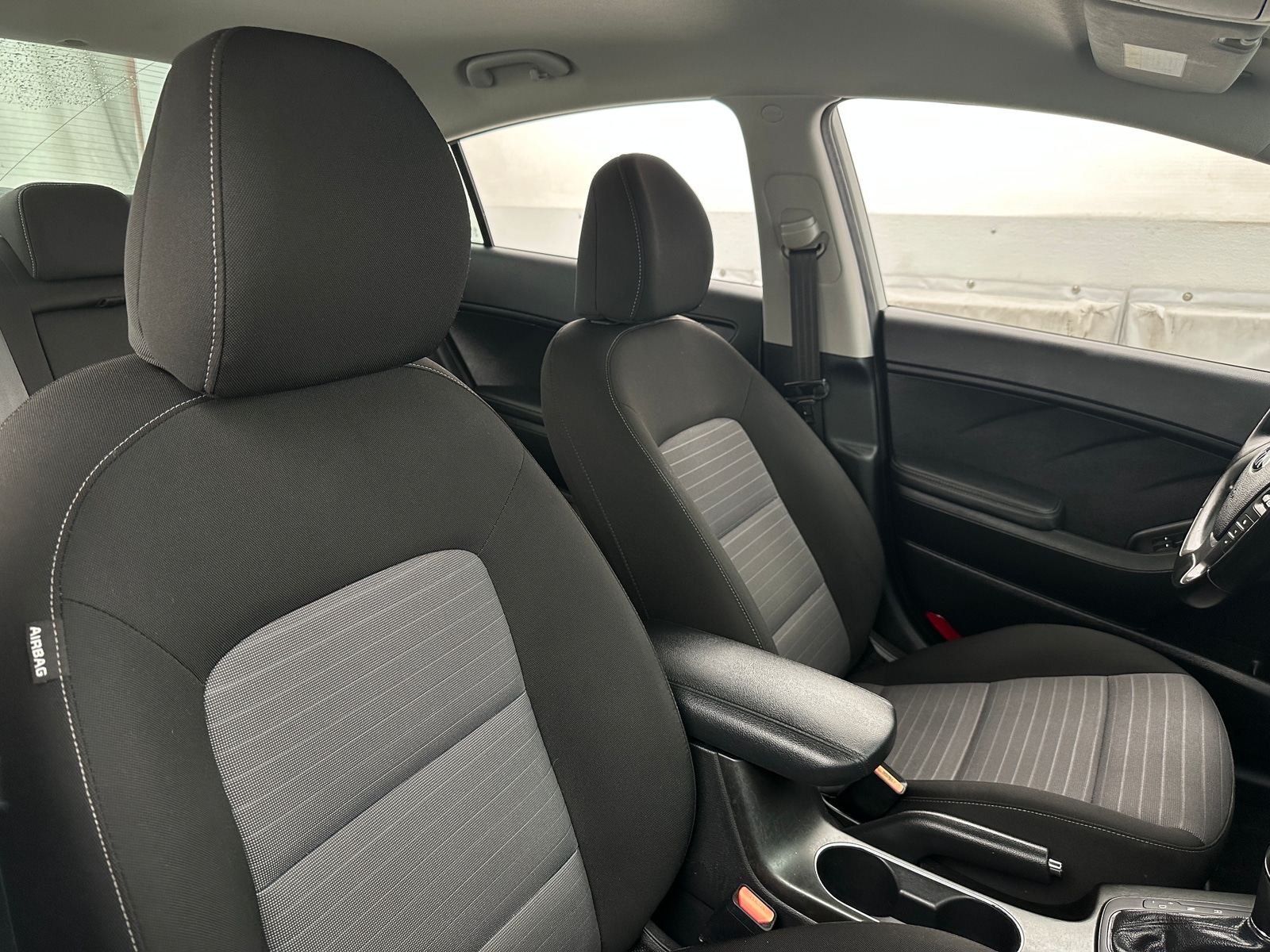 Thumbnail: 2016 Kia Forte - 2