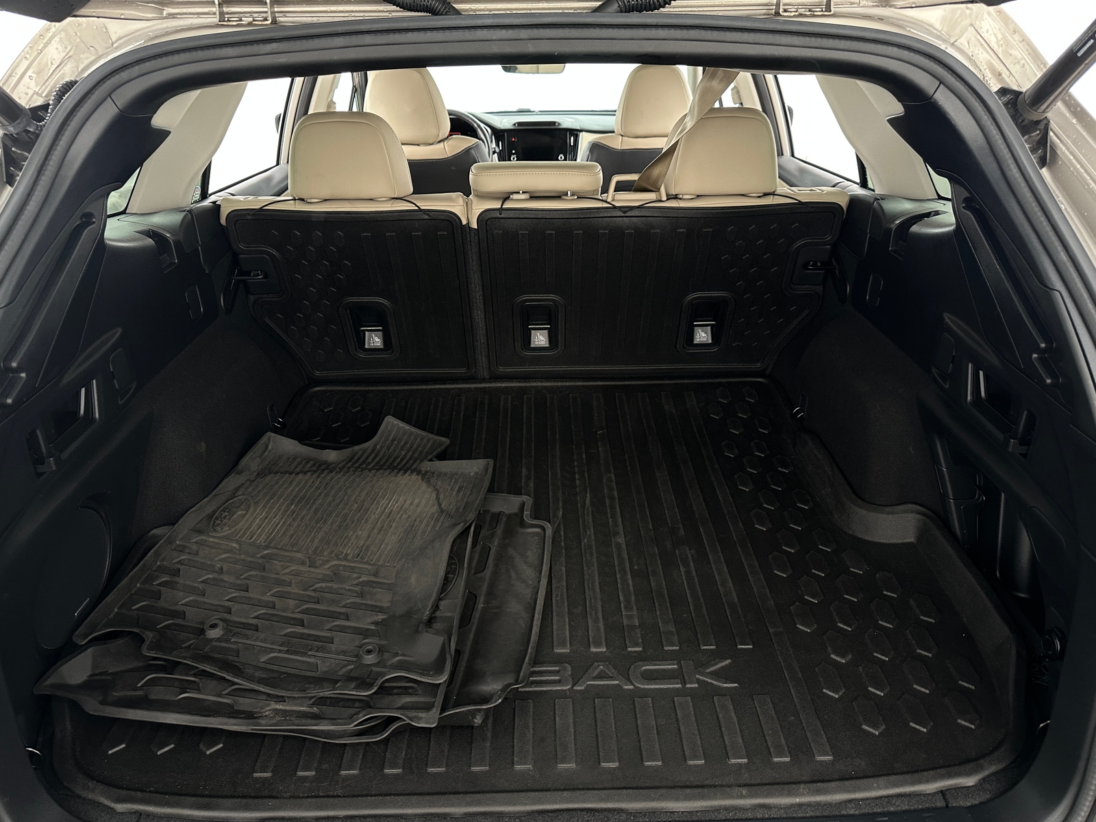 Thumbnail: 2020 Subaru Outback - 6