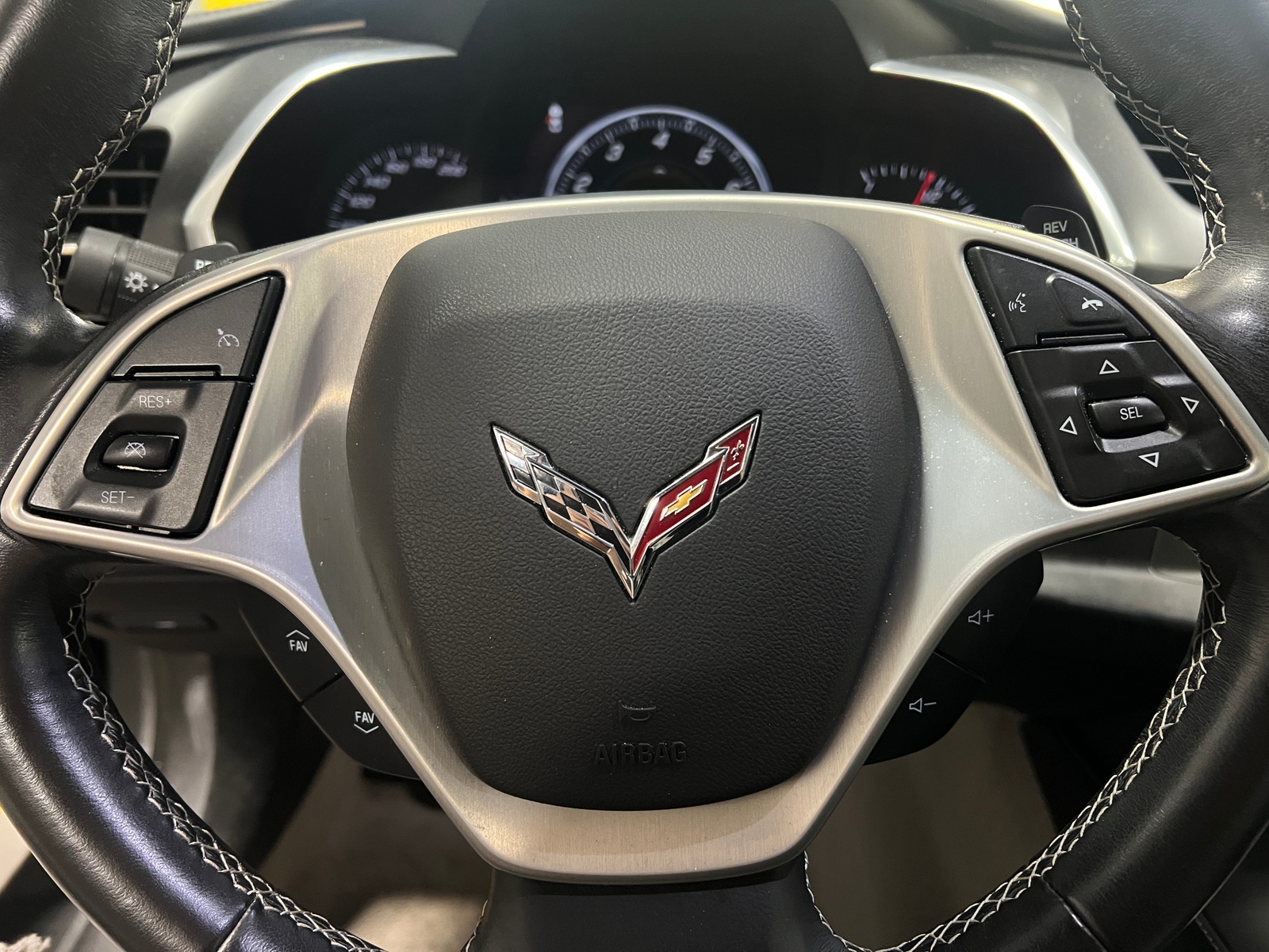 Thumbnail: 2015 Chevrolet Corvette - 3
