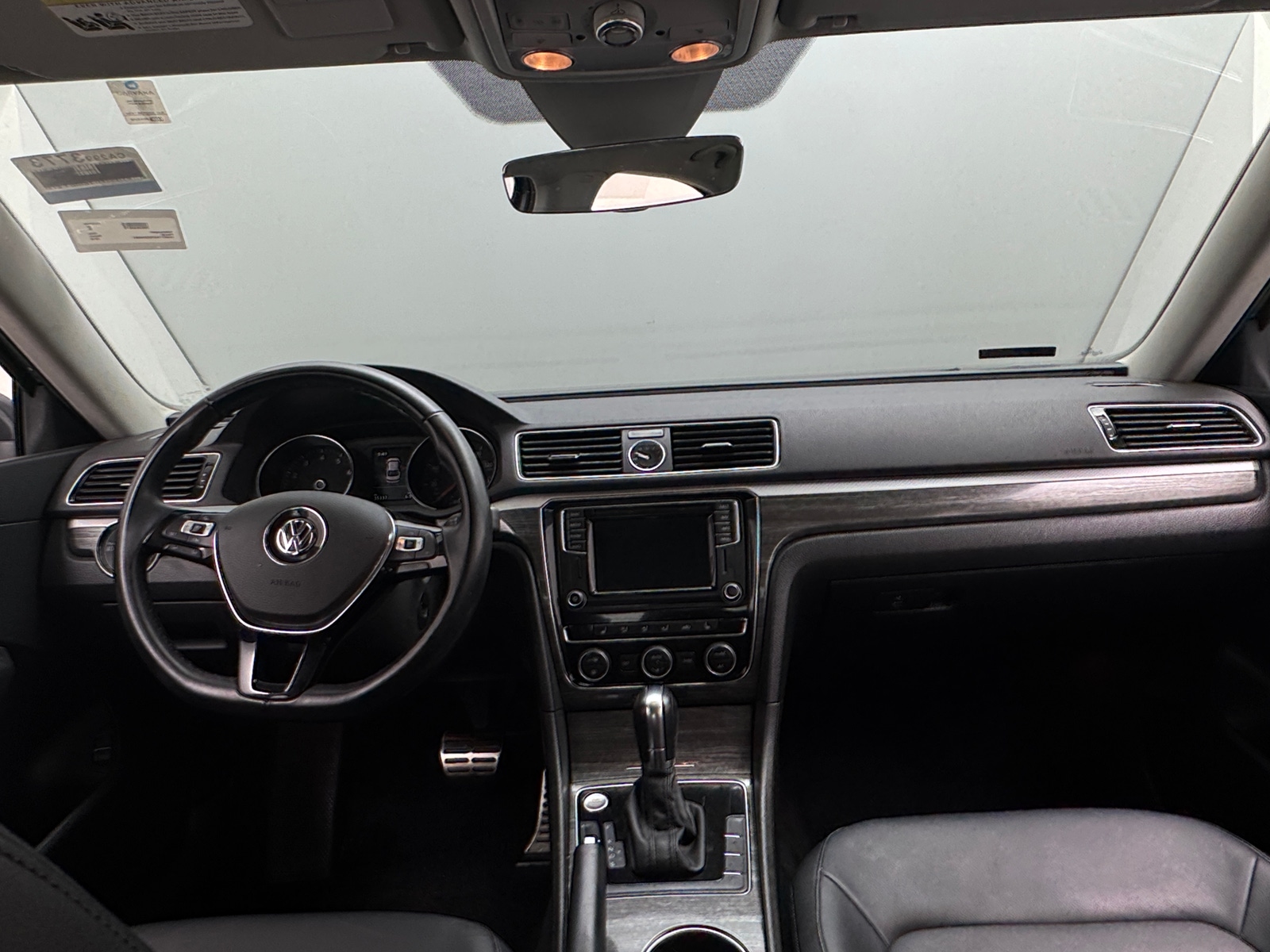 Thumbnail: 2016 Volkswagen Passat - 2